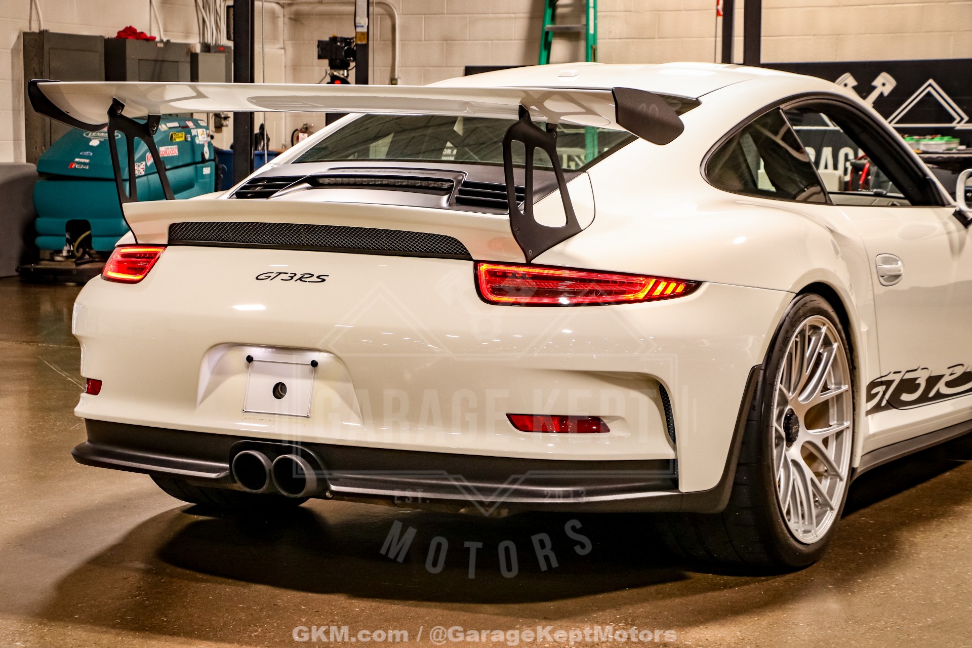 2016 Porsche 911 53
