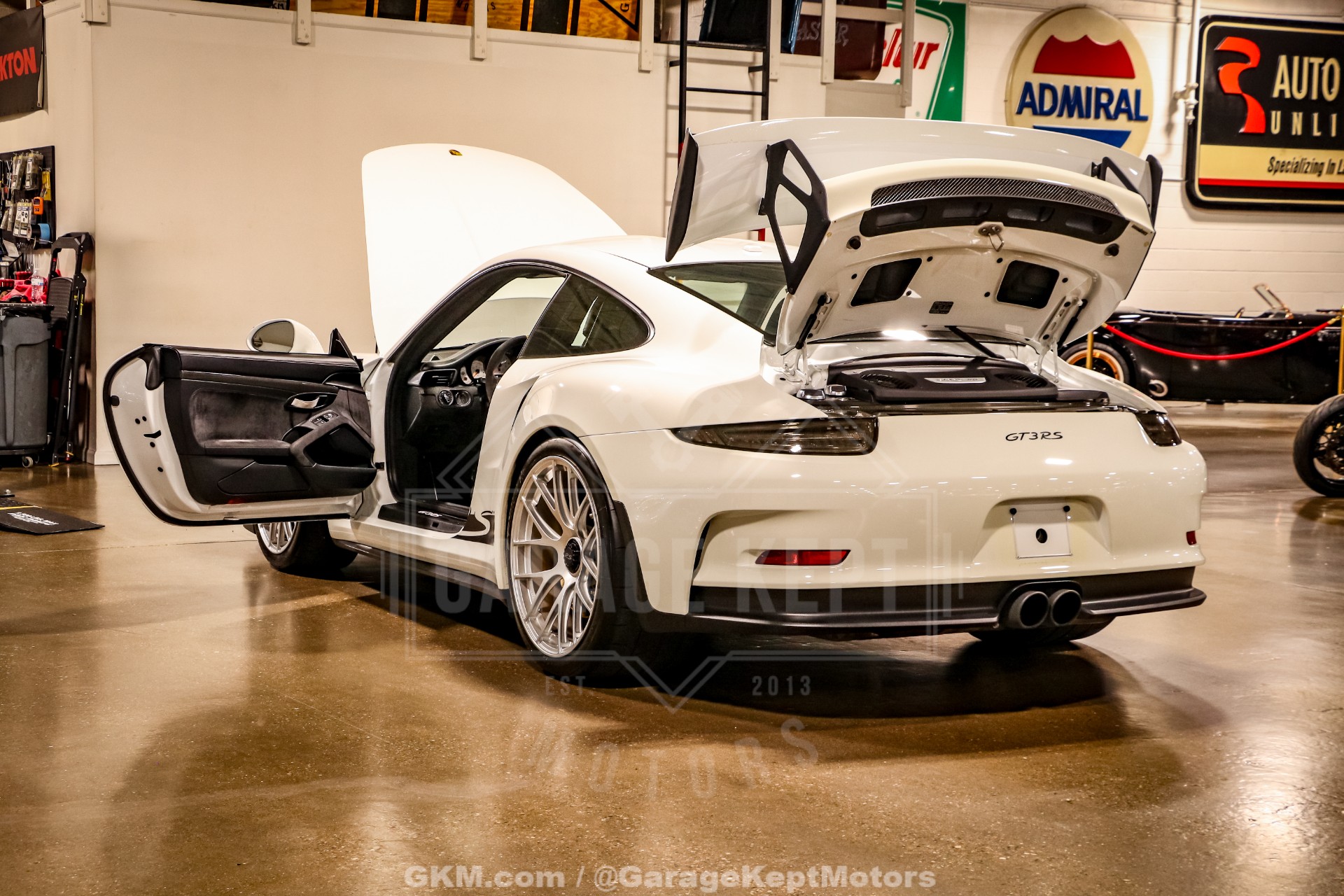 2016 Porsche 911 76
