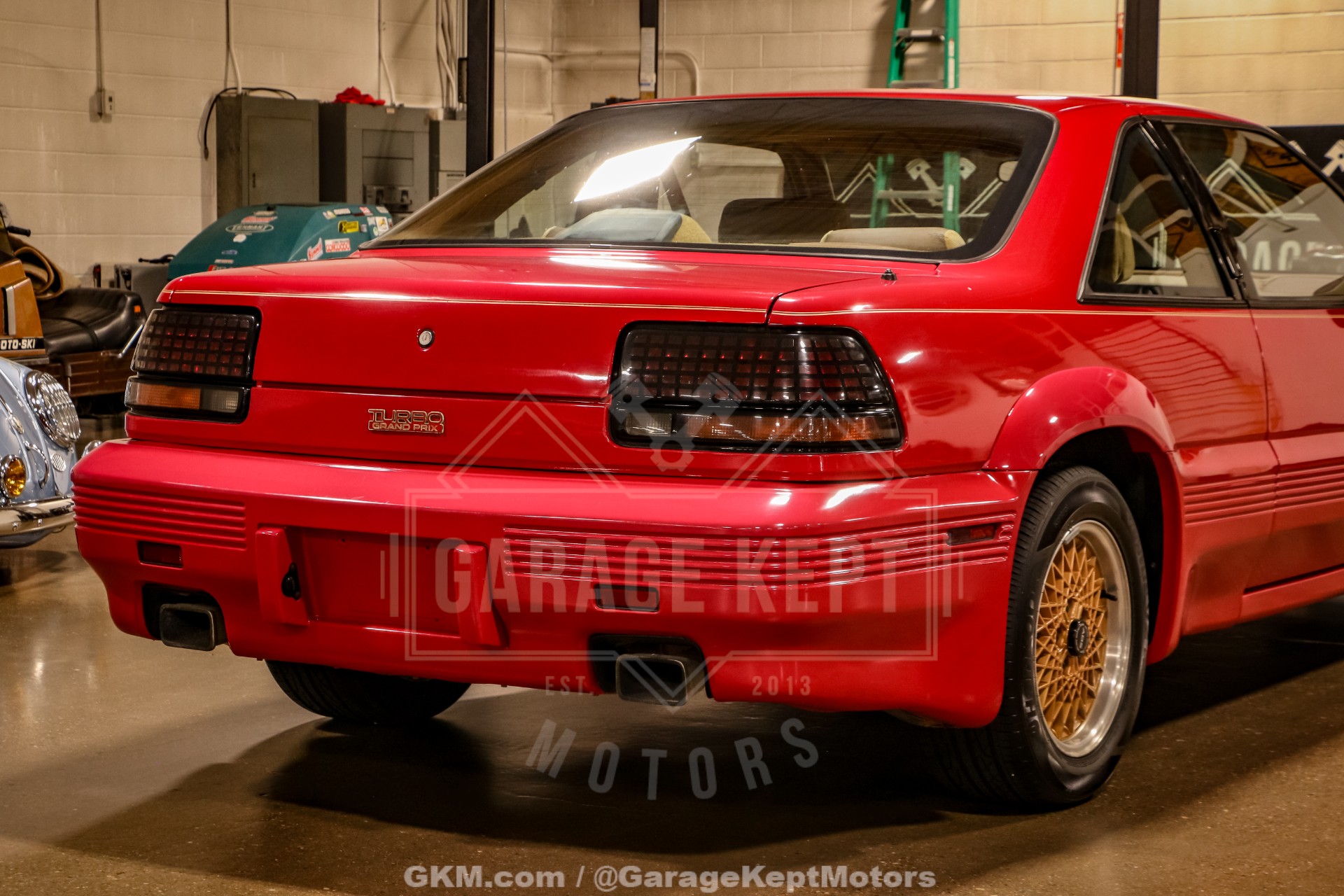 1990 Pontiac Grand Prix 46