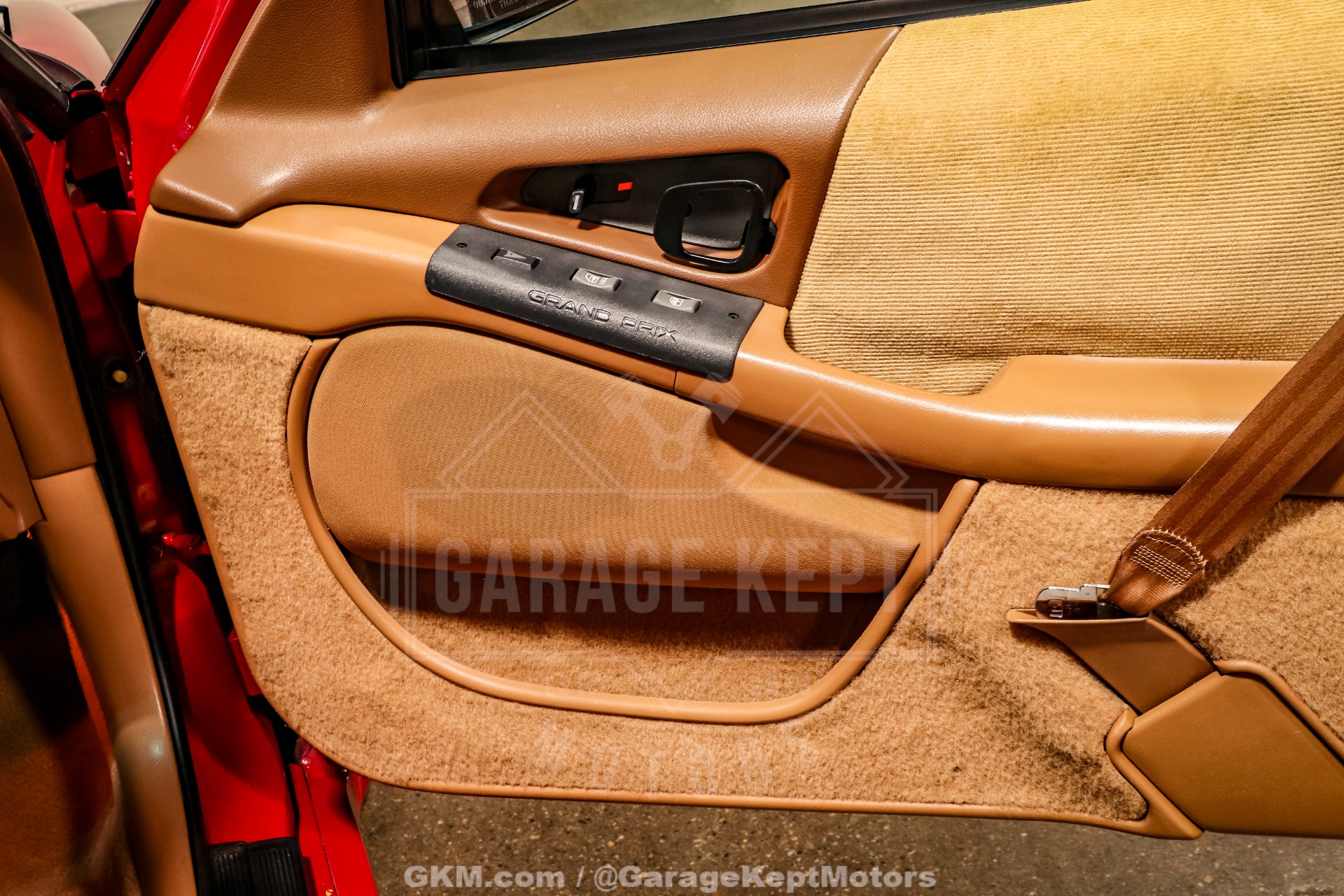 1990 Pontiac Grand Prix 64