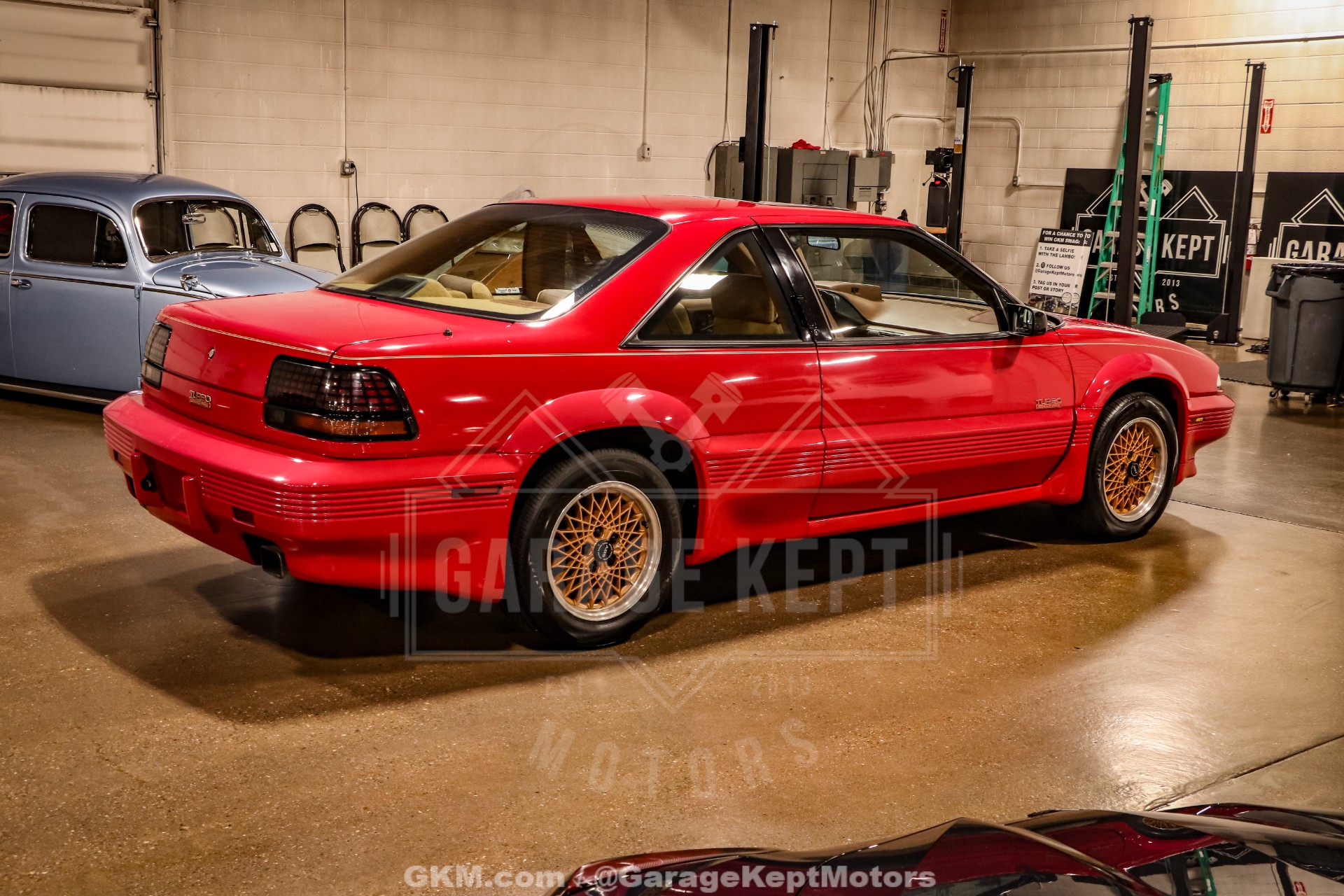 1990 Pontiac Grand Prix 9
