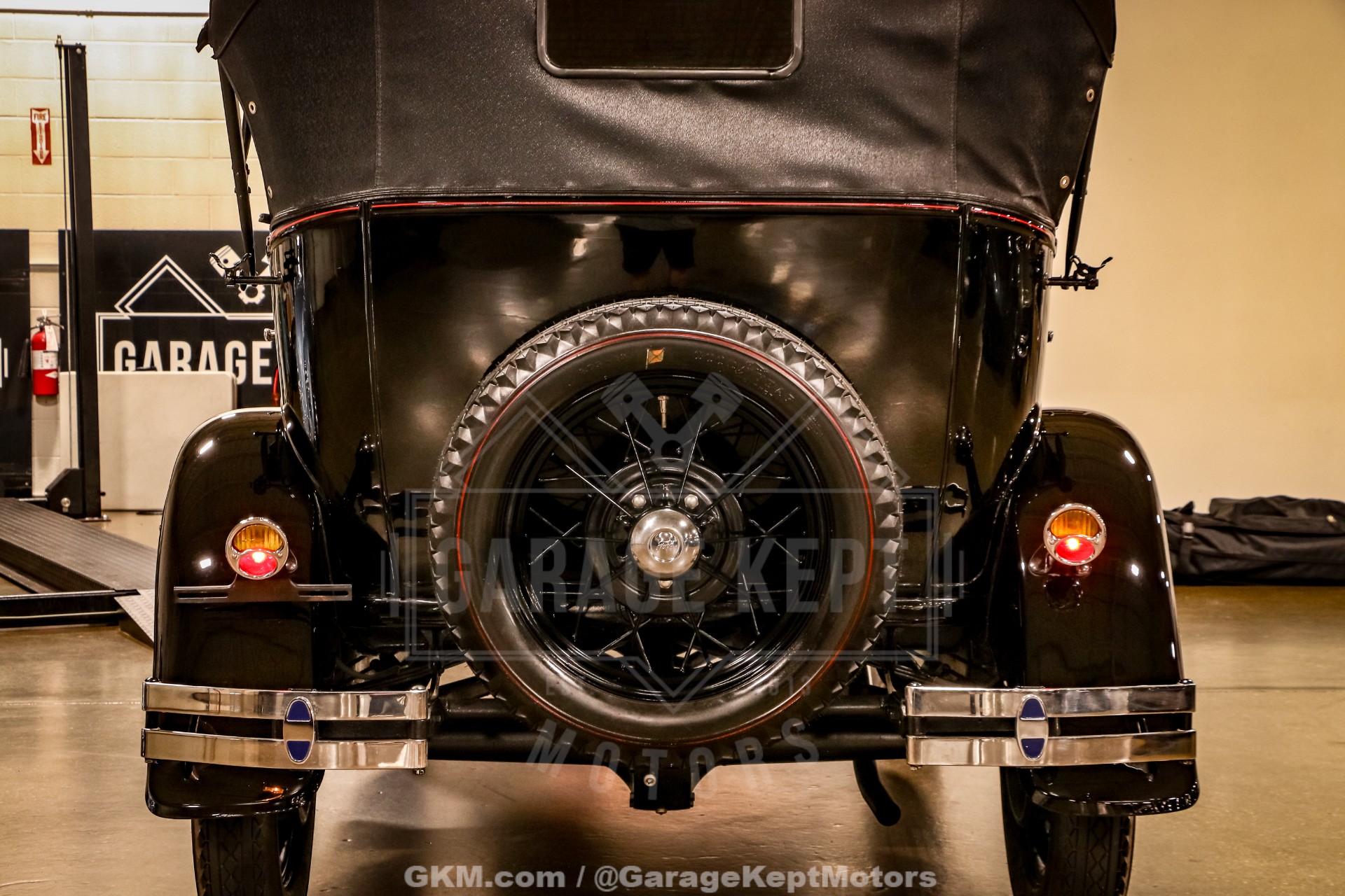1930 Ford Model A 43