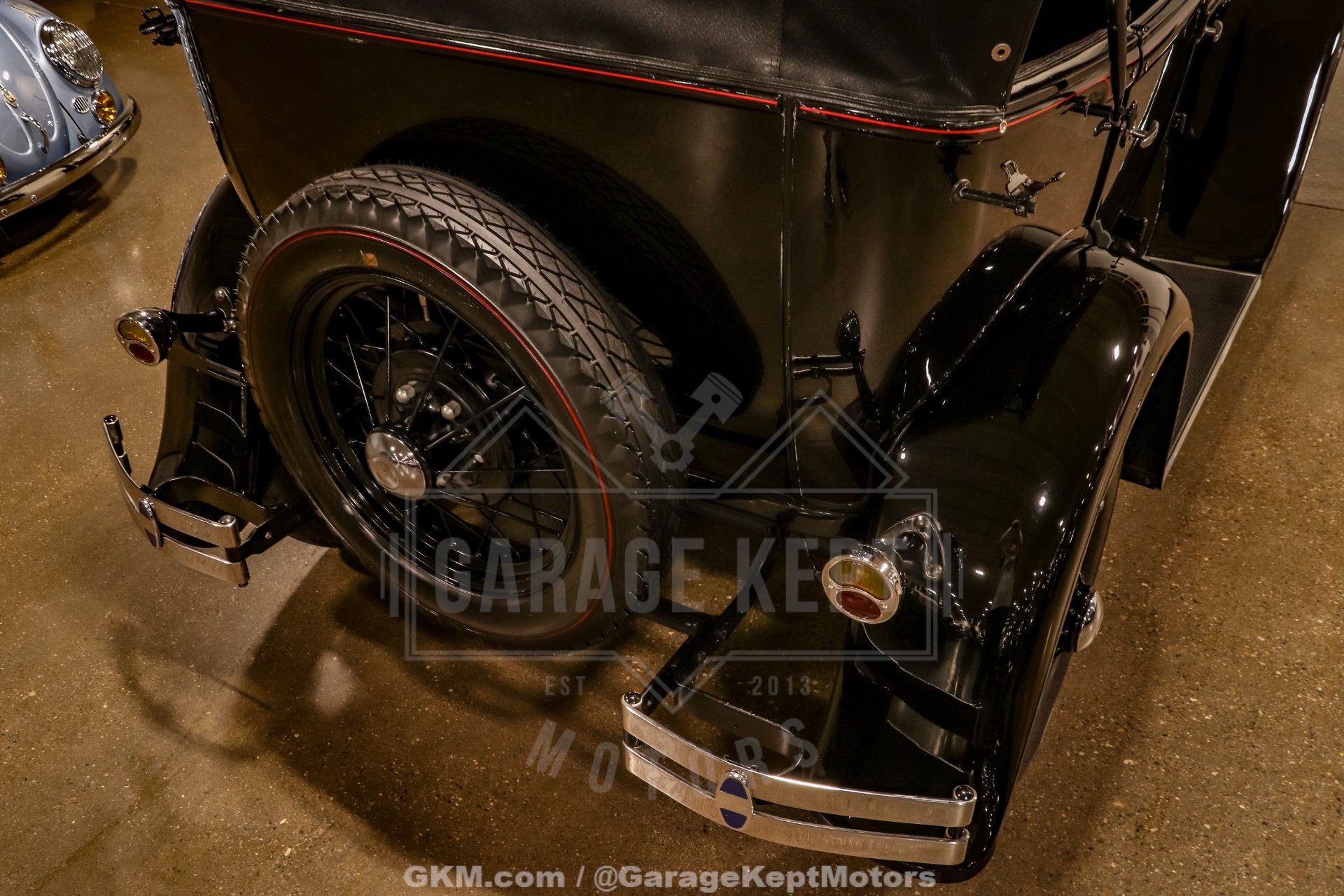 1930 Ford Model A 48