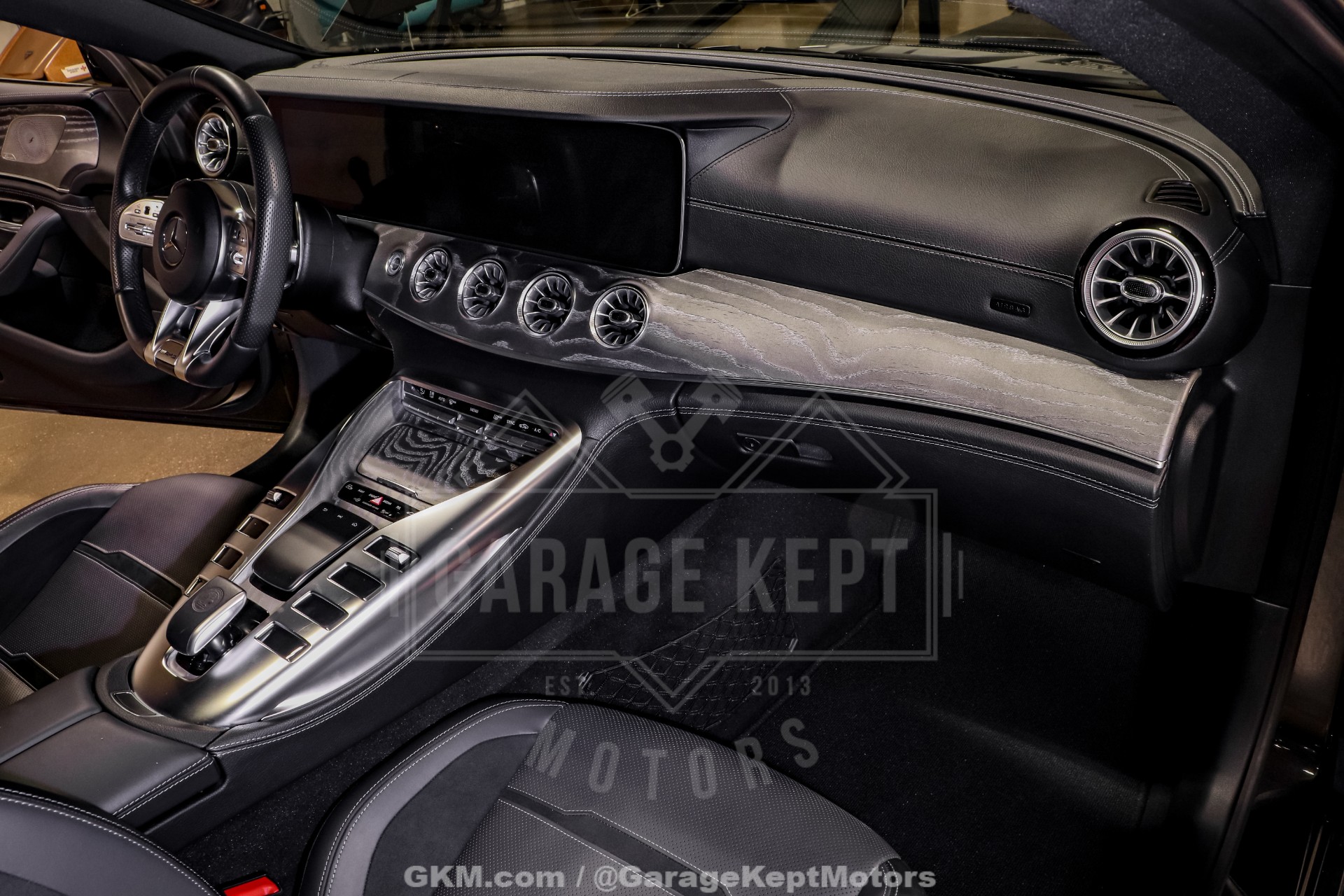 2019 Mercedes-Benz AMG GT 82