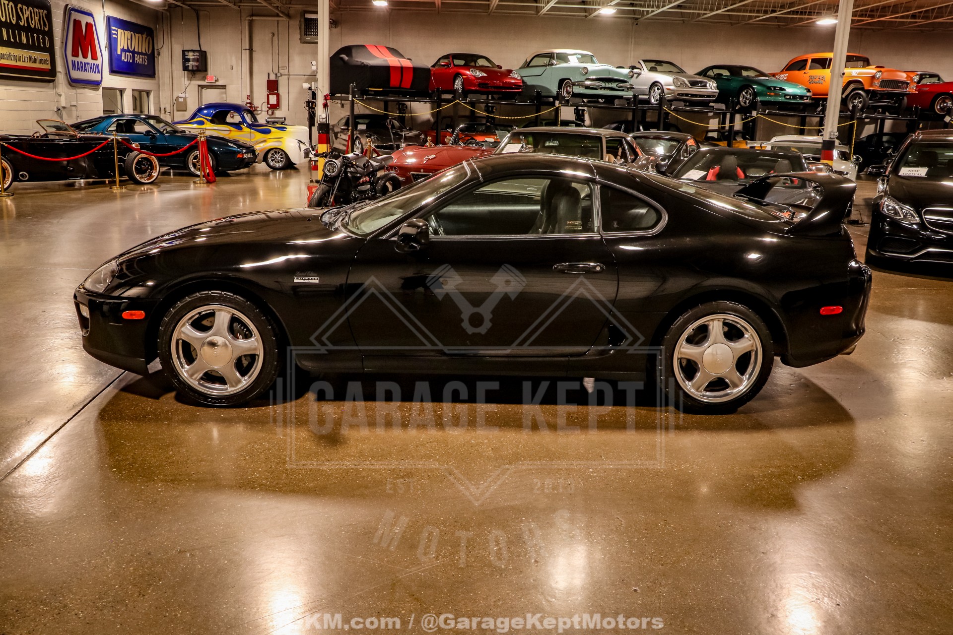 View vehicle photo 5