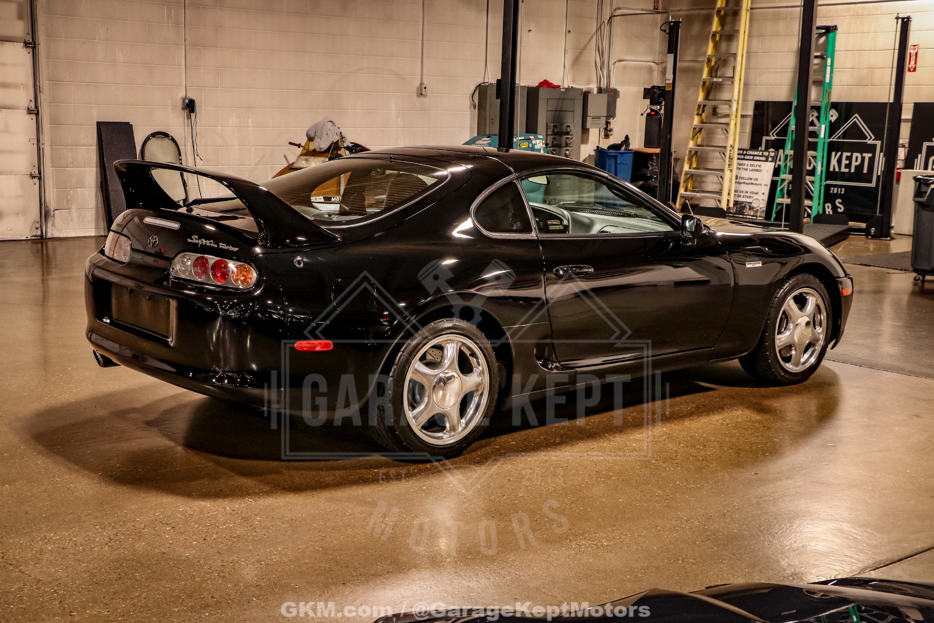 1997 Toyota Supra 9