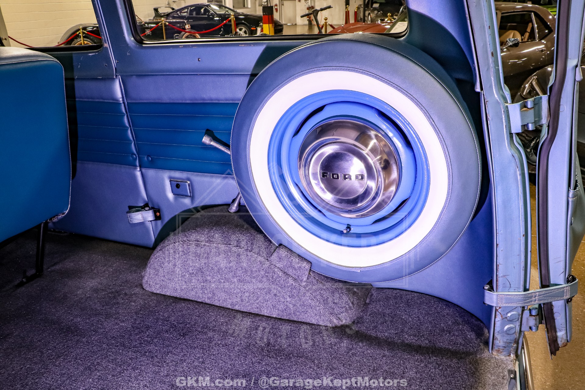1962 Ford Falcon Club Wagon 101