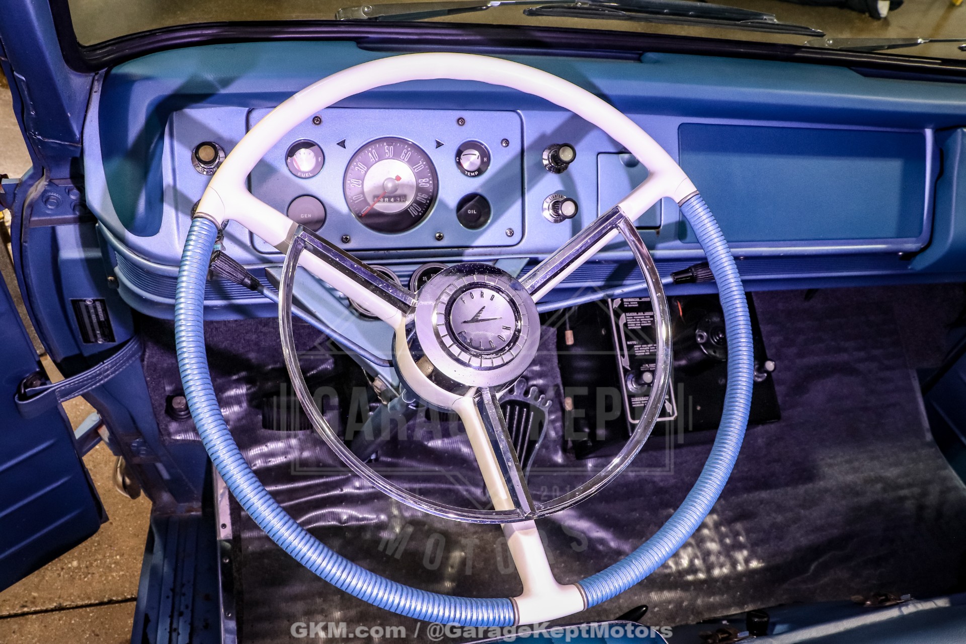 1962 Ford Falcon Club Wagon 121