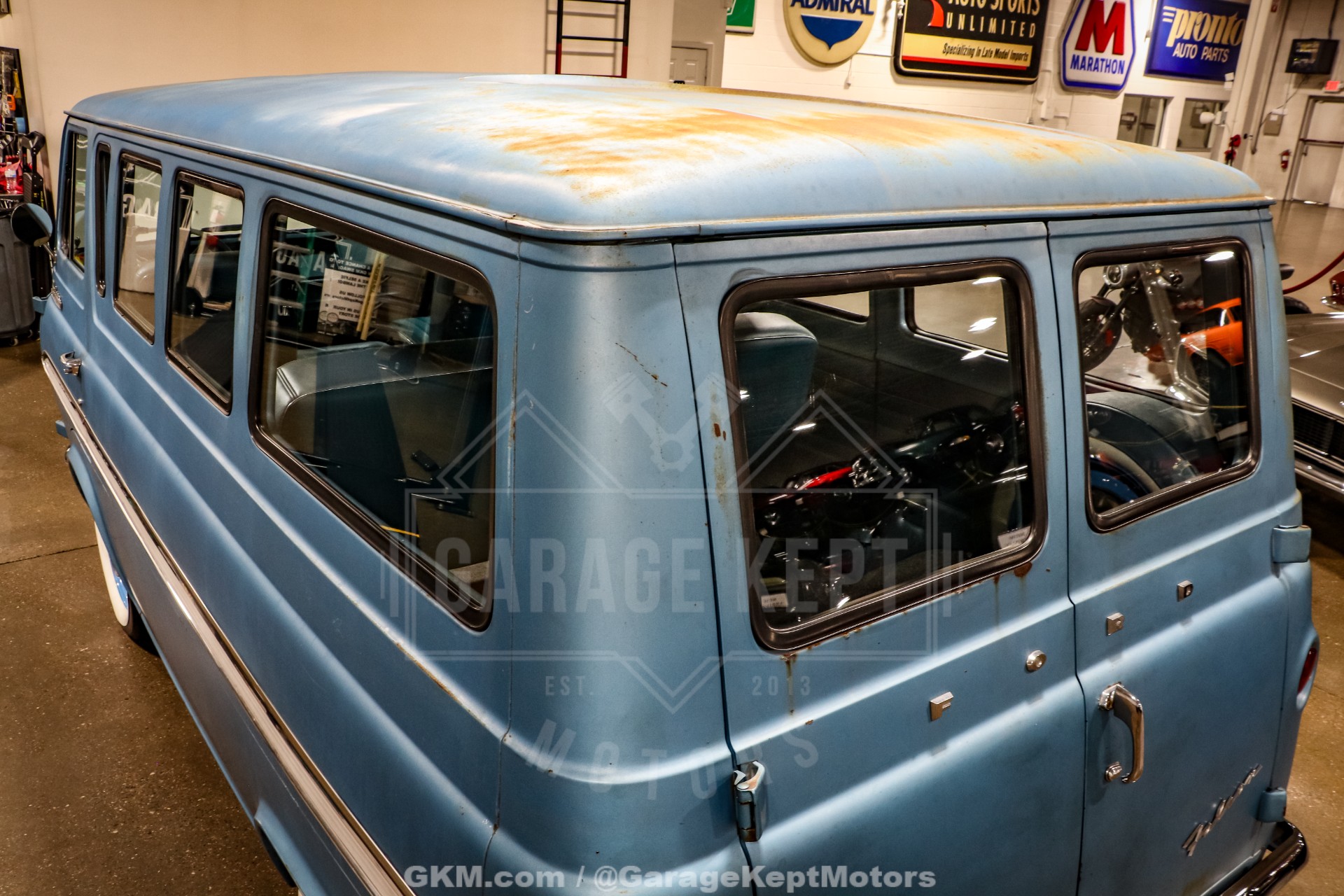 1962 Ford Falcon Club Wagon 35