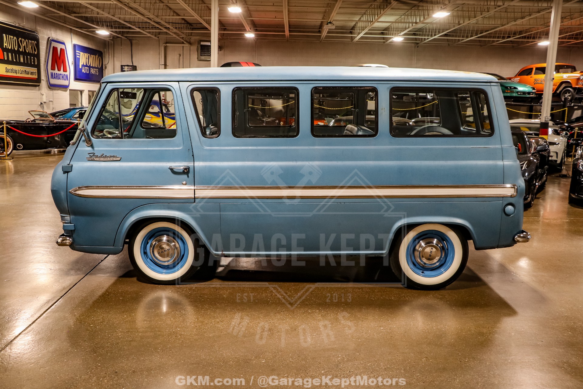 1962 Ford Falcon Club Wagon 5