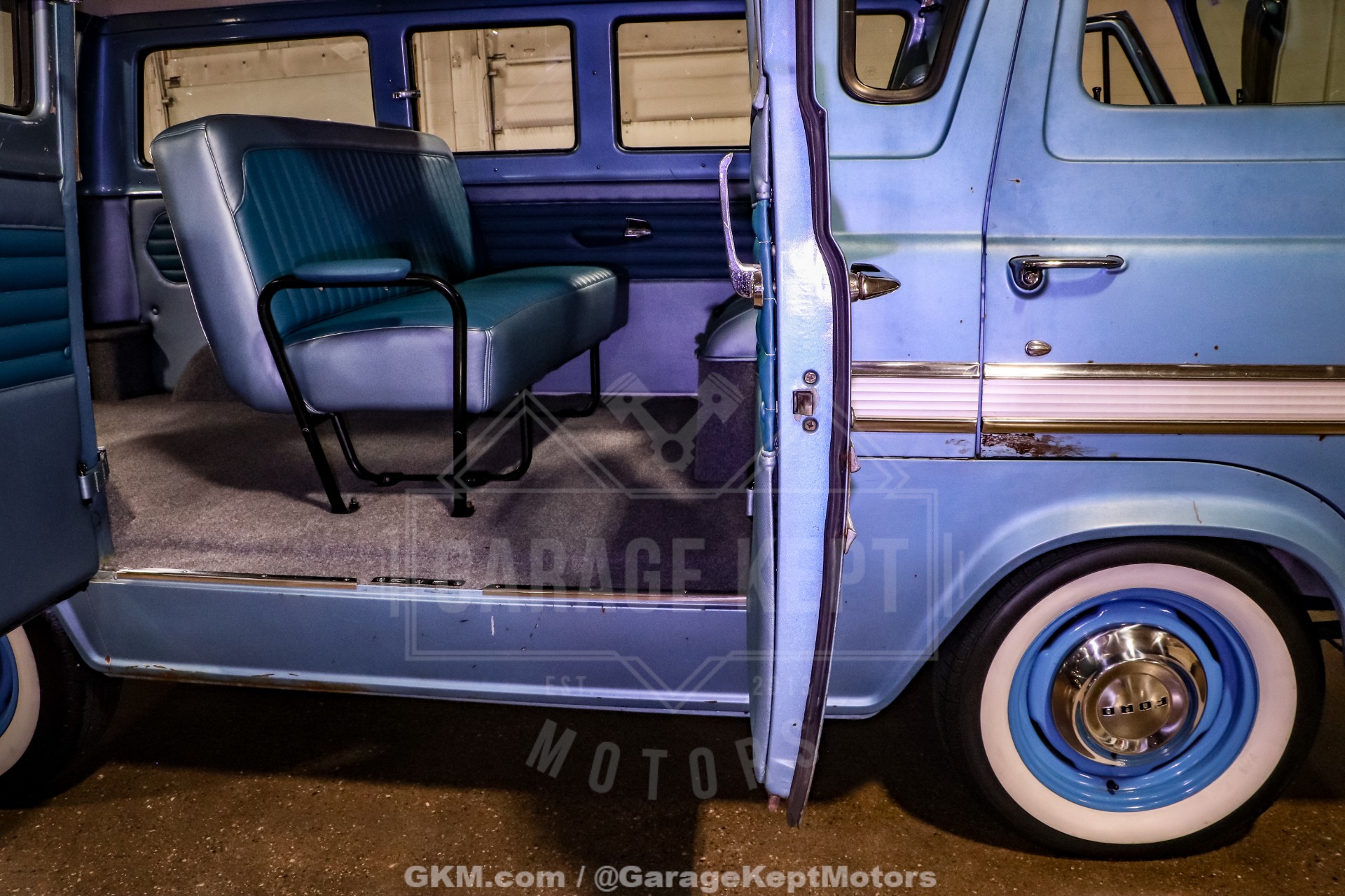 1962 Ford Falcon Club Wagon 74