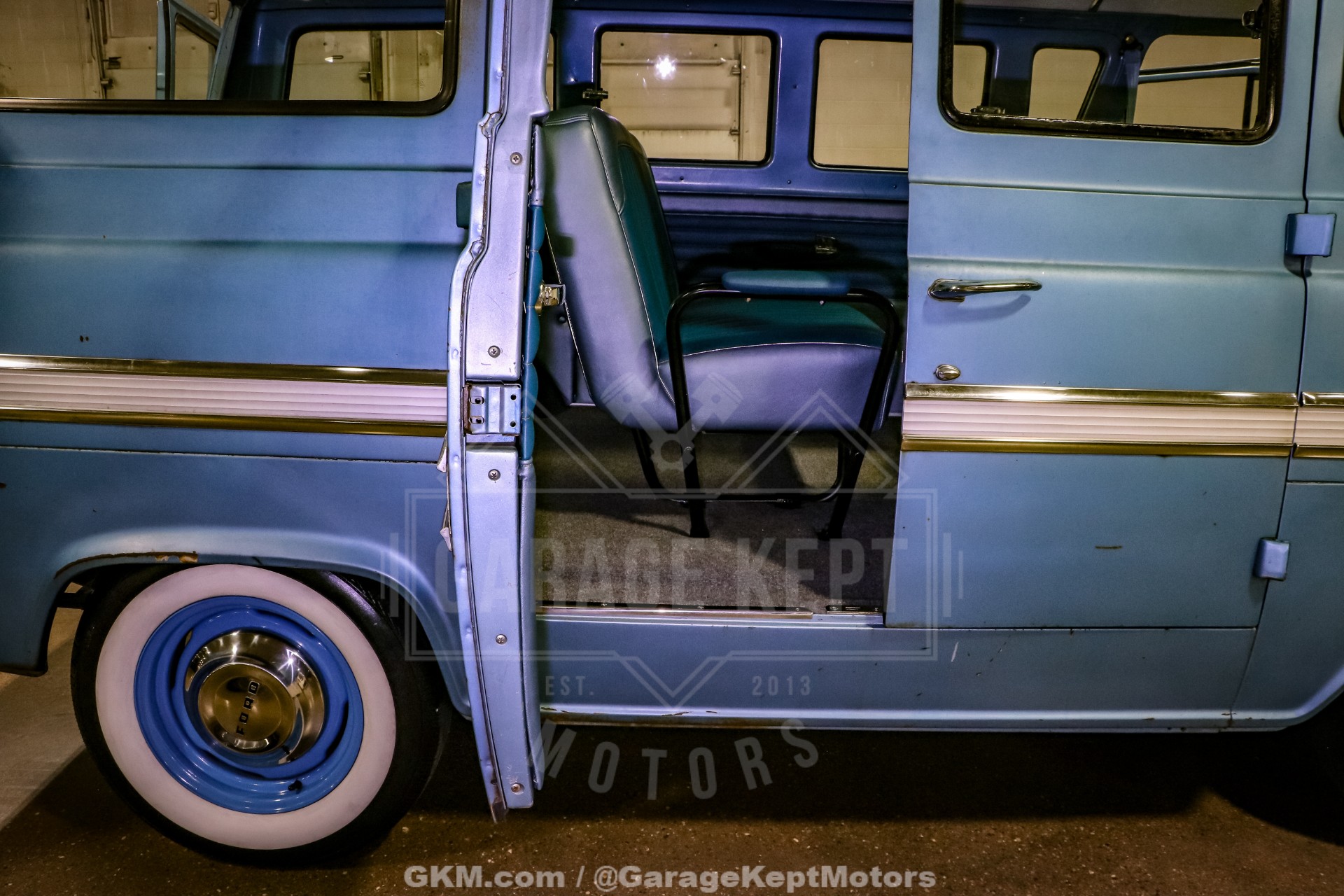 1962 Ford Falcon Club Wagon 77