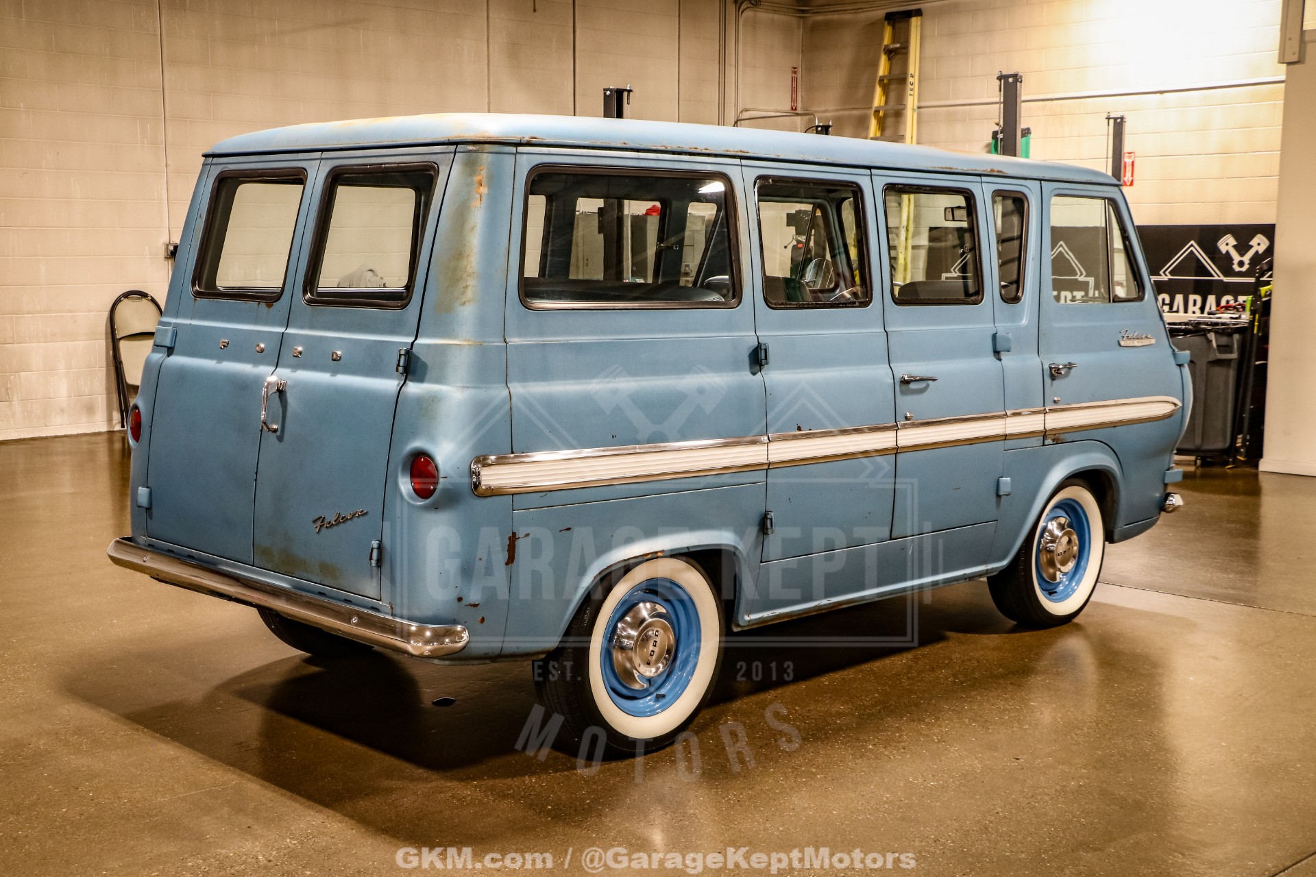 1962 Ford Falcon Club Wagon 9