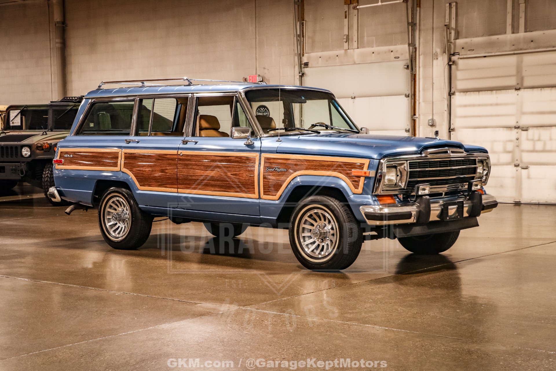 1987 Jeep Grand Wagoneer 1