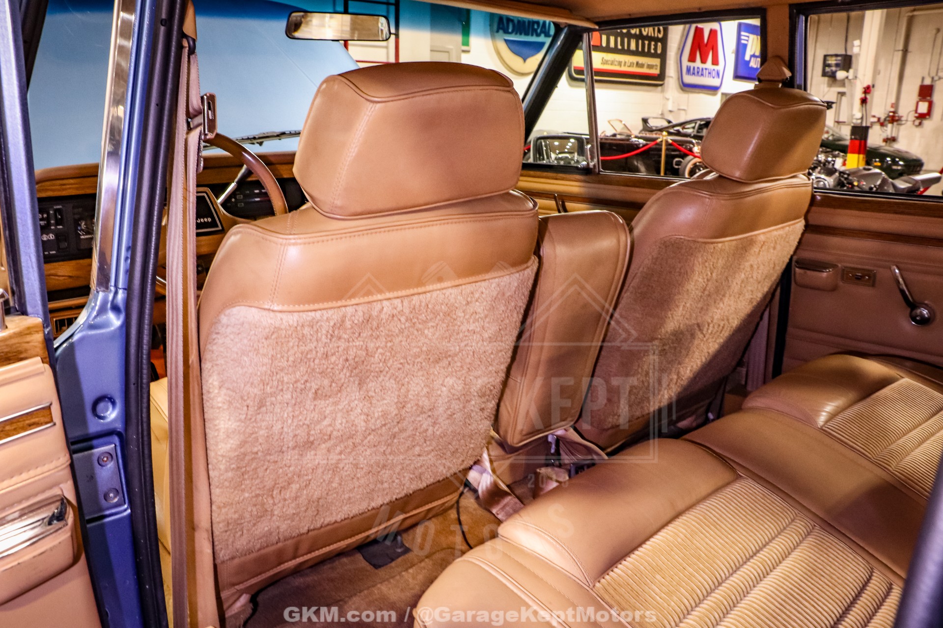 1987 Jeep Grand Wagoneer 102