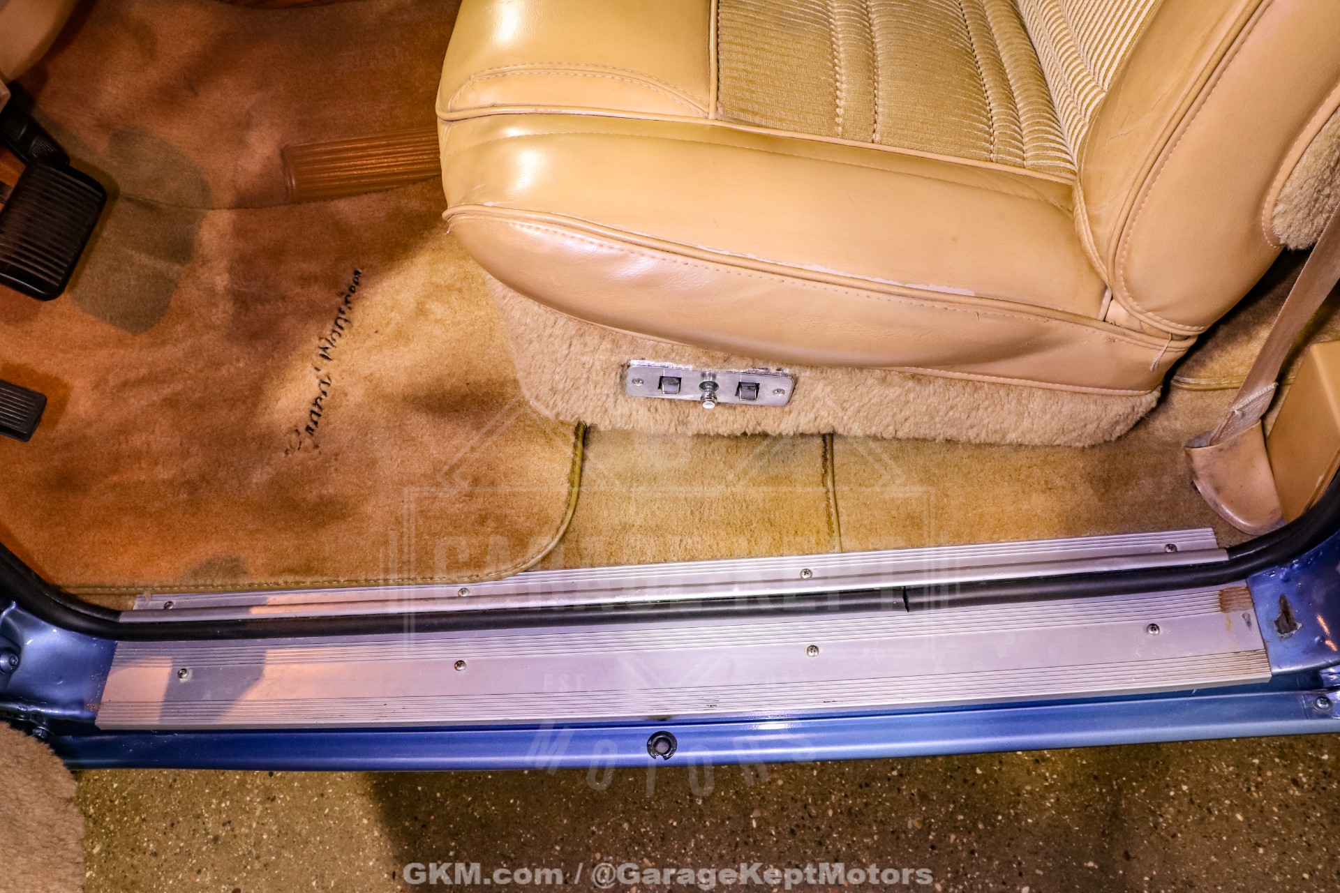 1987 Jeep Grand Wagoneer 113