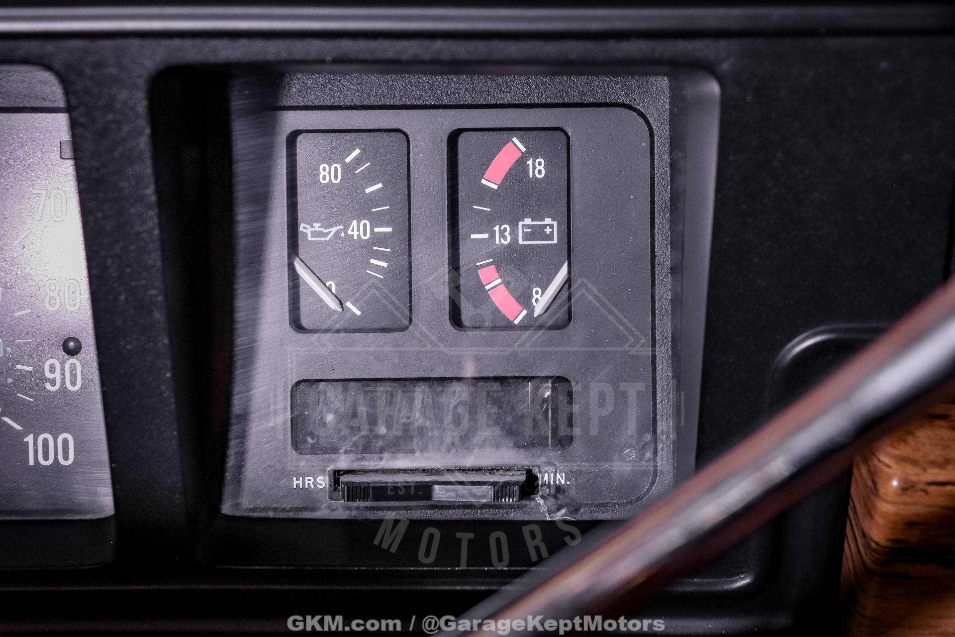 1987 Jeep Grand Wagoneer 128