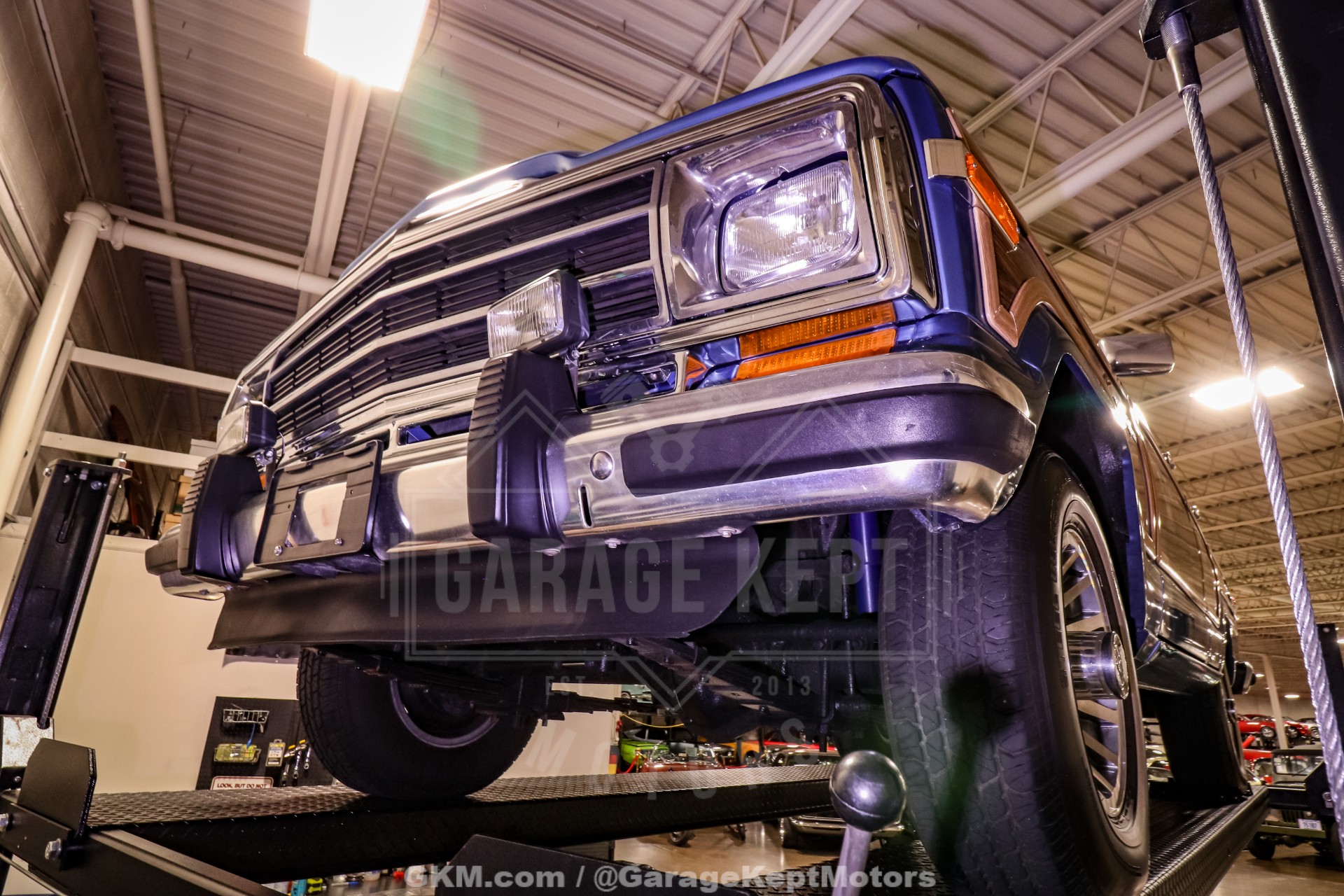 1987 Jeep Grand Wagoneer 158