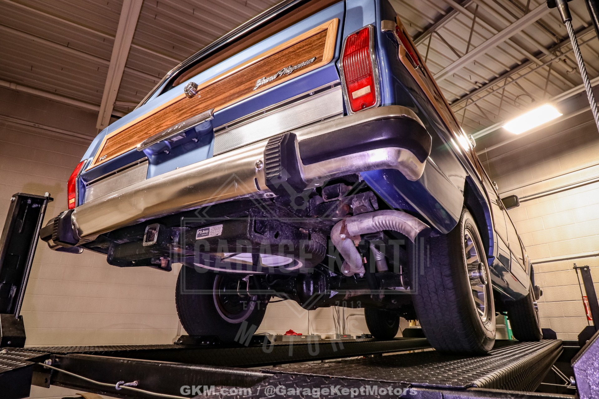 1987 Jeep Grand Wagoneer 165