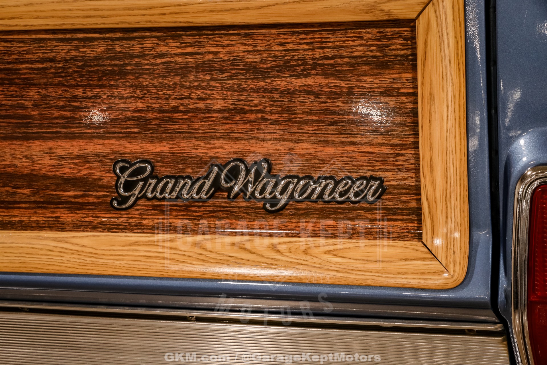 1987 Jeep Grand Wagoneer 45