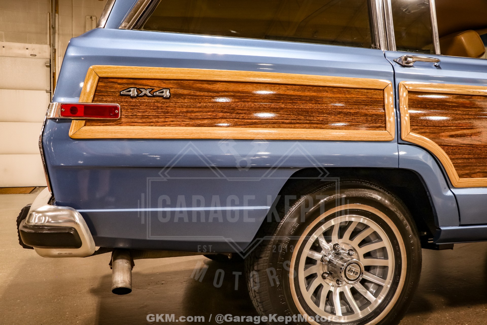 1987 Jeep Grand Wagoneer 48