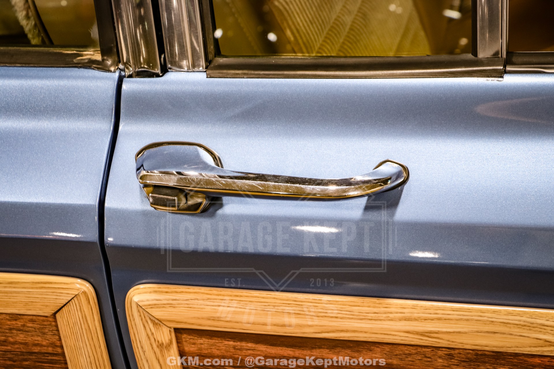 1987 Jeep Grand Wagoneer 56