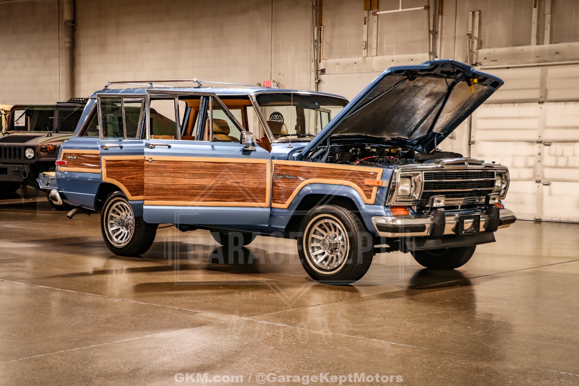 1987 Jeep Grand Wagoneer 57