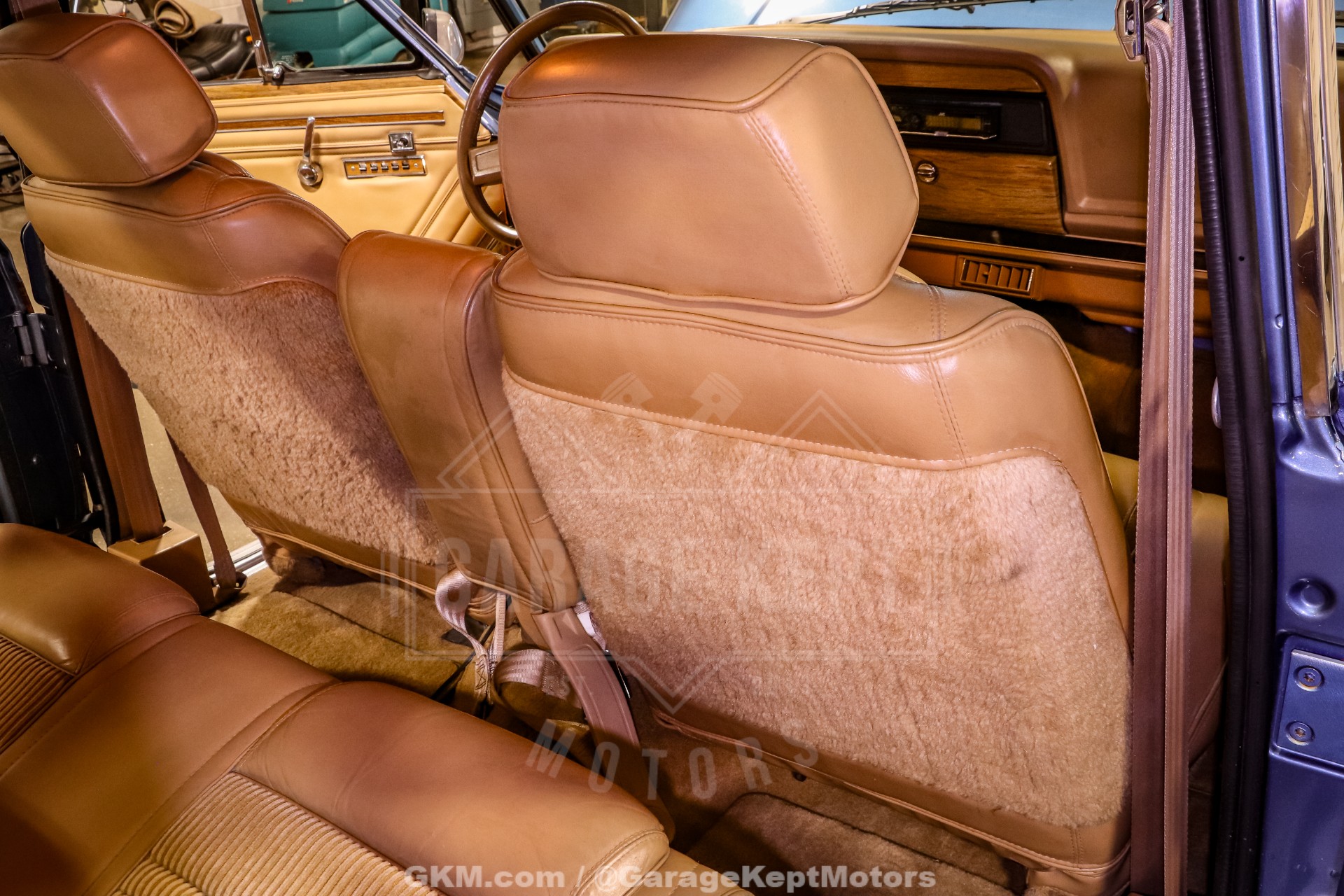 1987 Jeep Grand Wagoneer 80