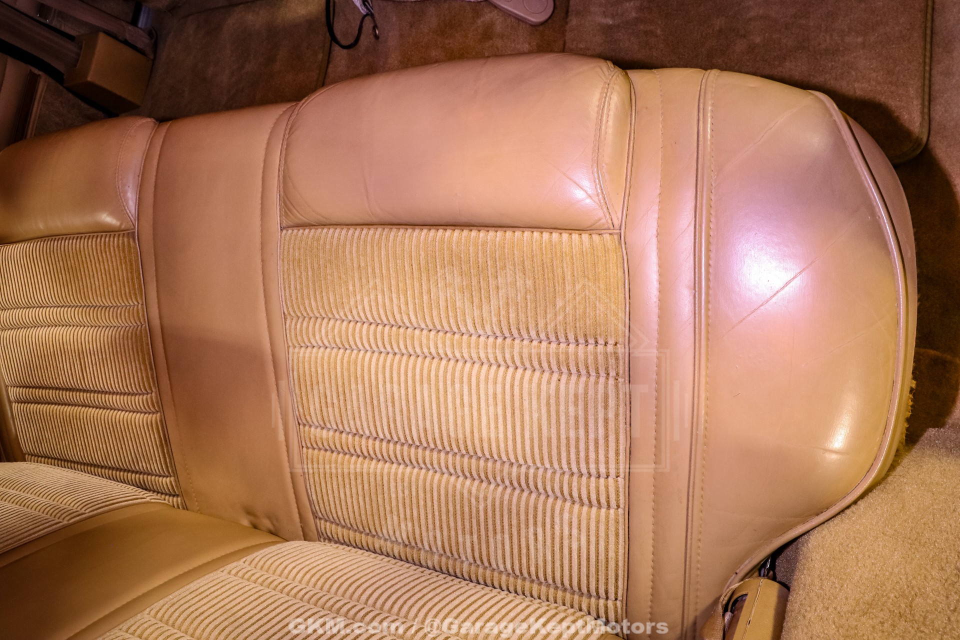 1987 Jeep Grand Wagoneer 84