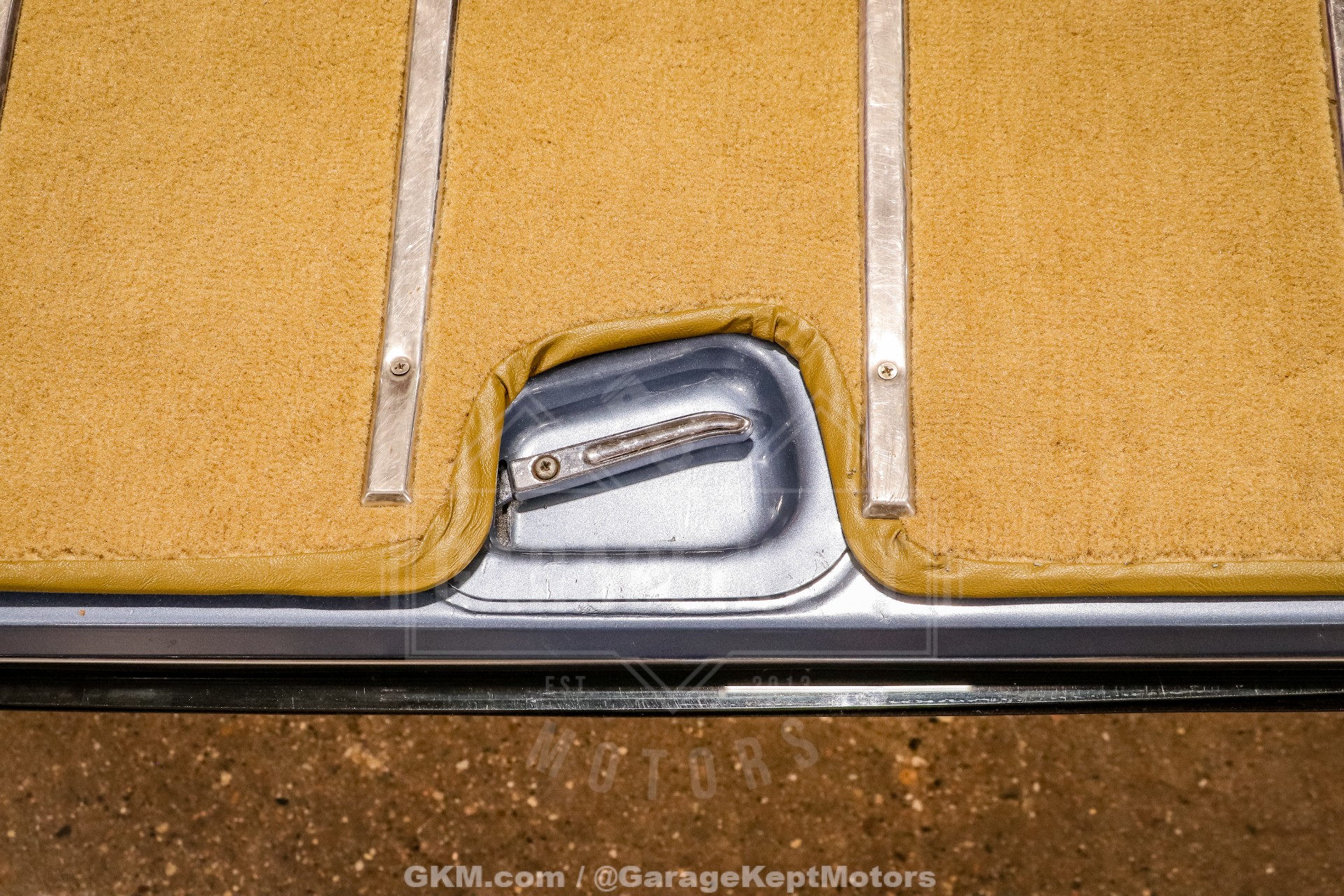 1987 Jeep Grand Wagoneer 93