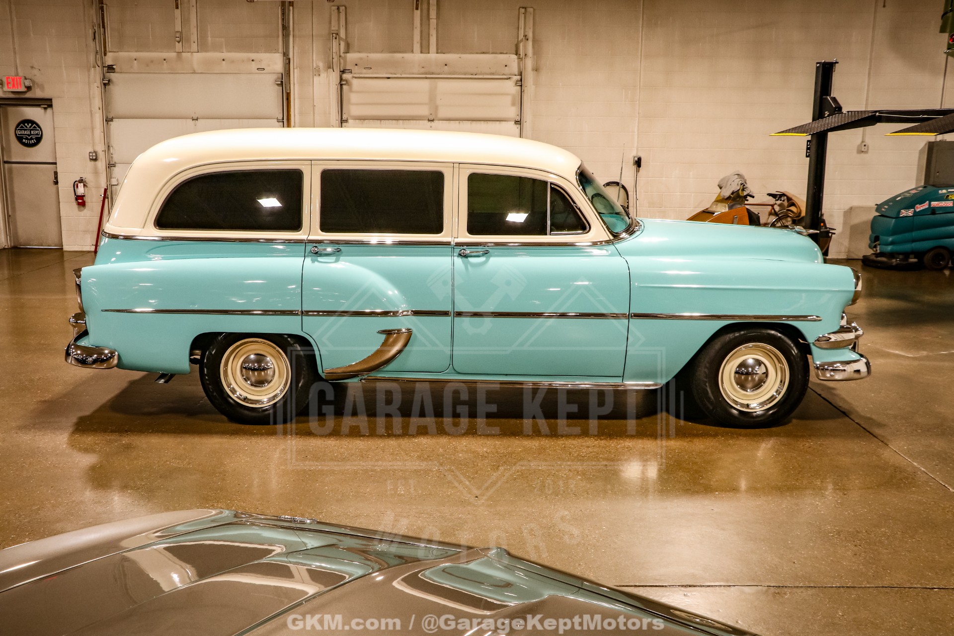 1954 Chevrolet 210 Station Wagon 10