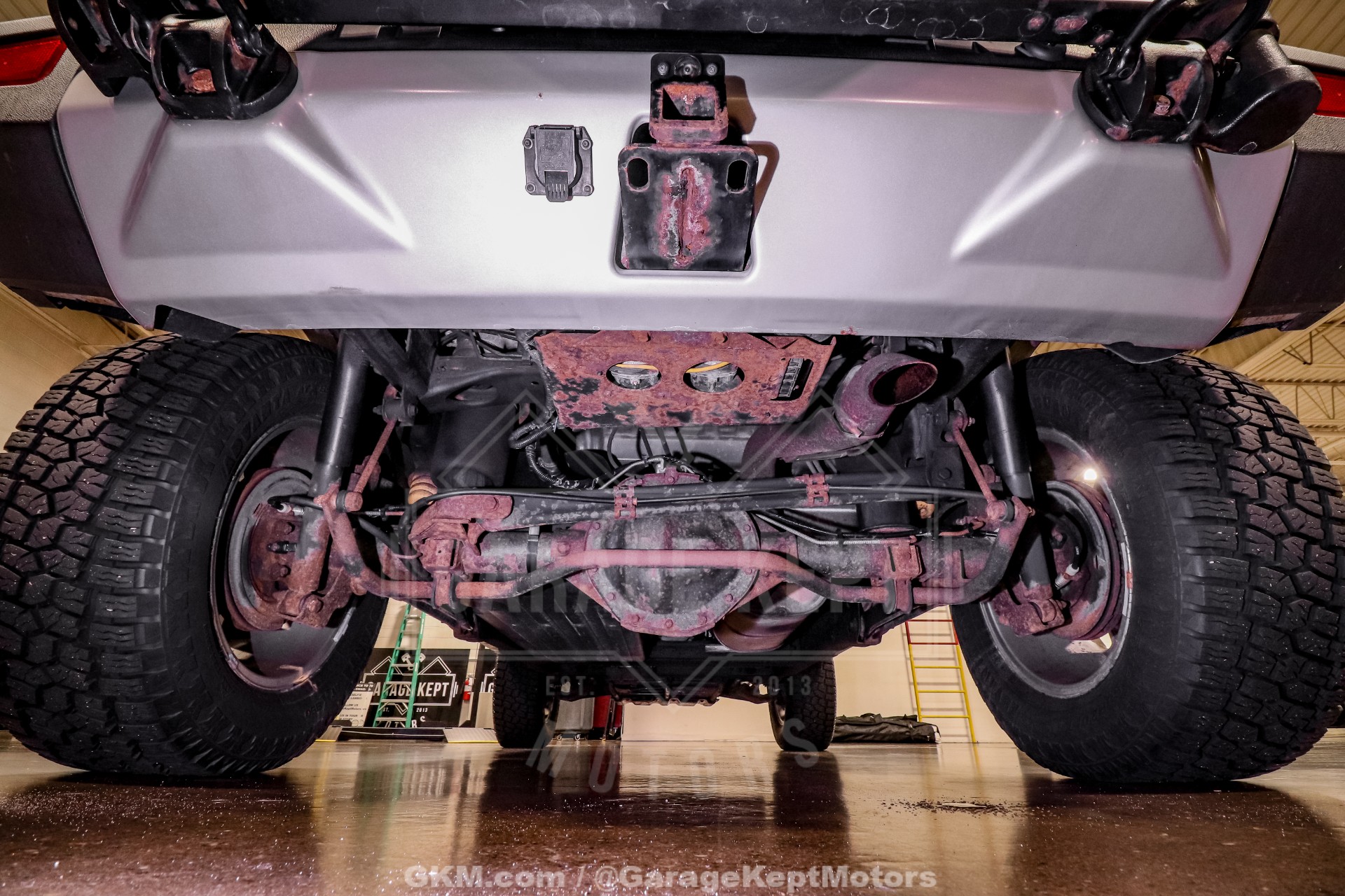 2009 HUMMER H2 204