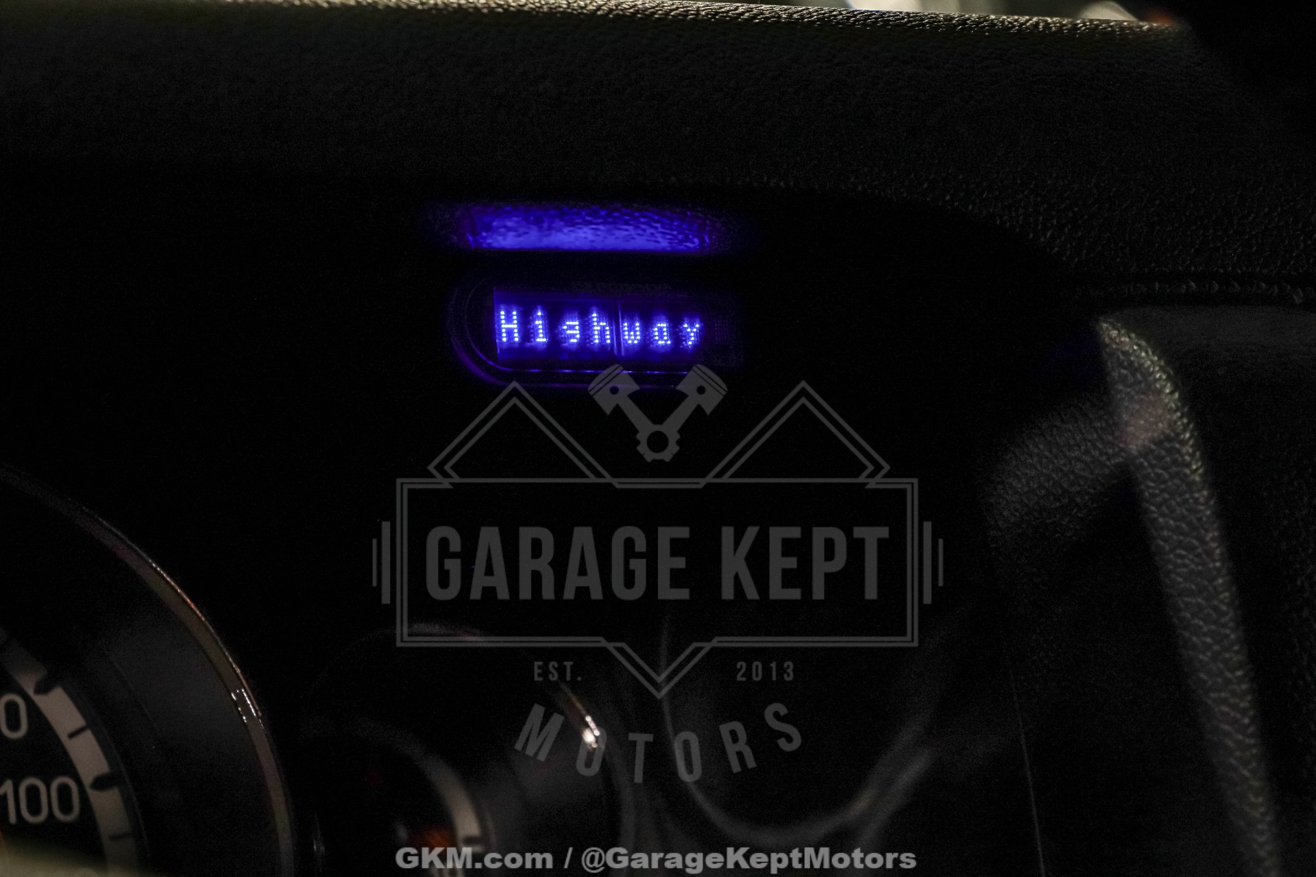 2009 HUMMER H2 227