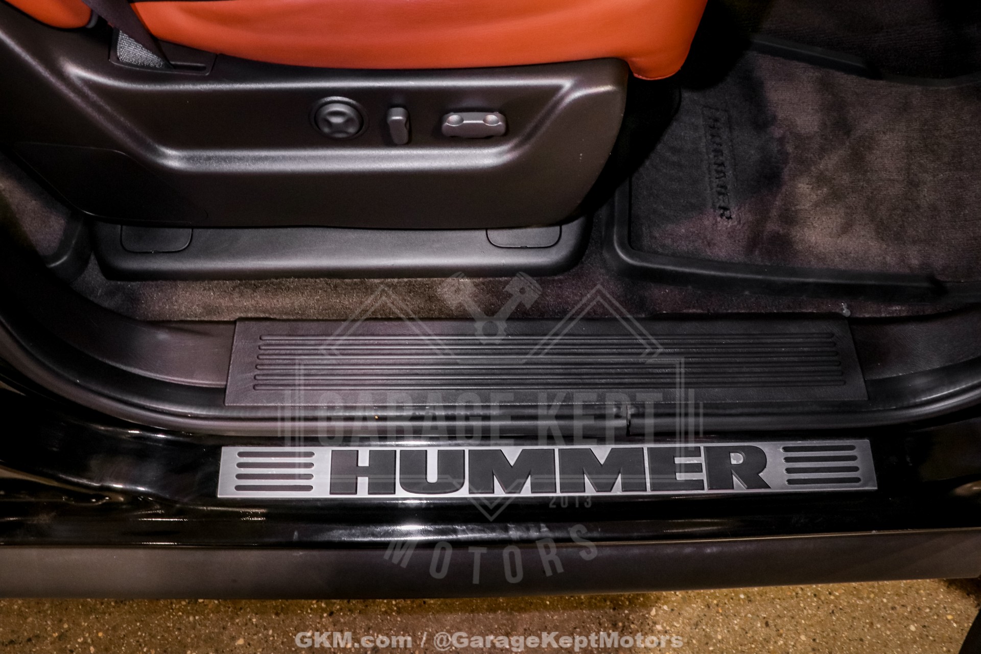2009 HUMMER H2 63