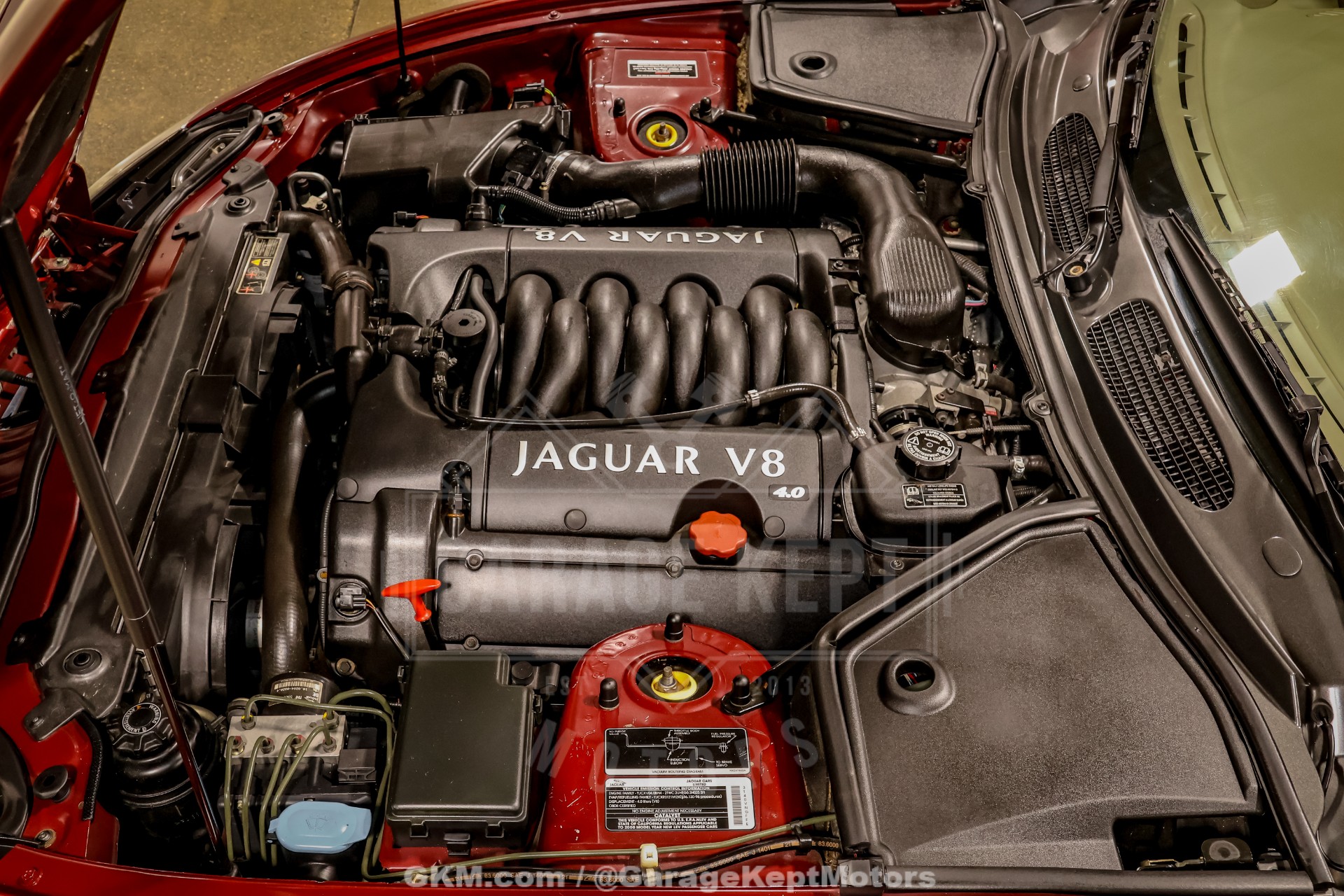 2000 Jaguar XK-Series 124