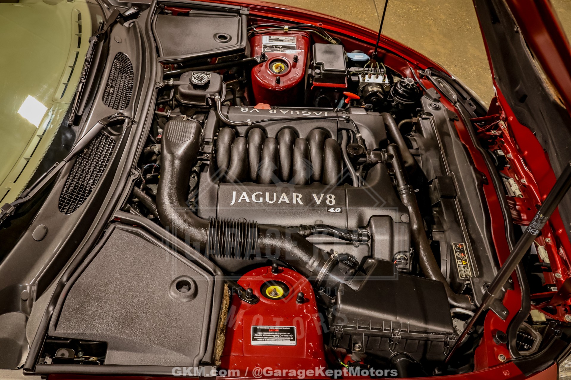 2000 Jaguar XK-Series 125
