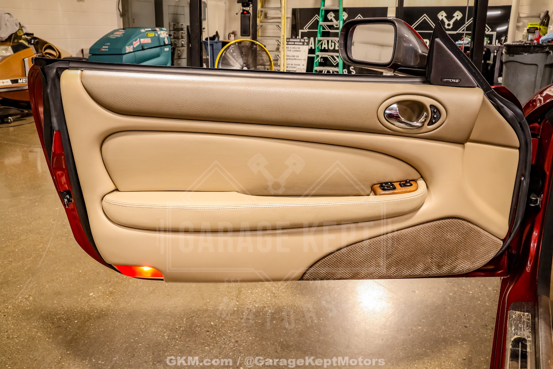 2000 Jaguar XK-Series 78