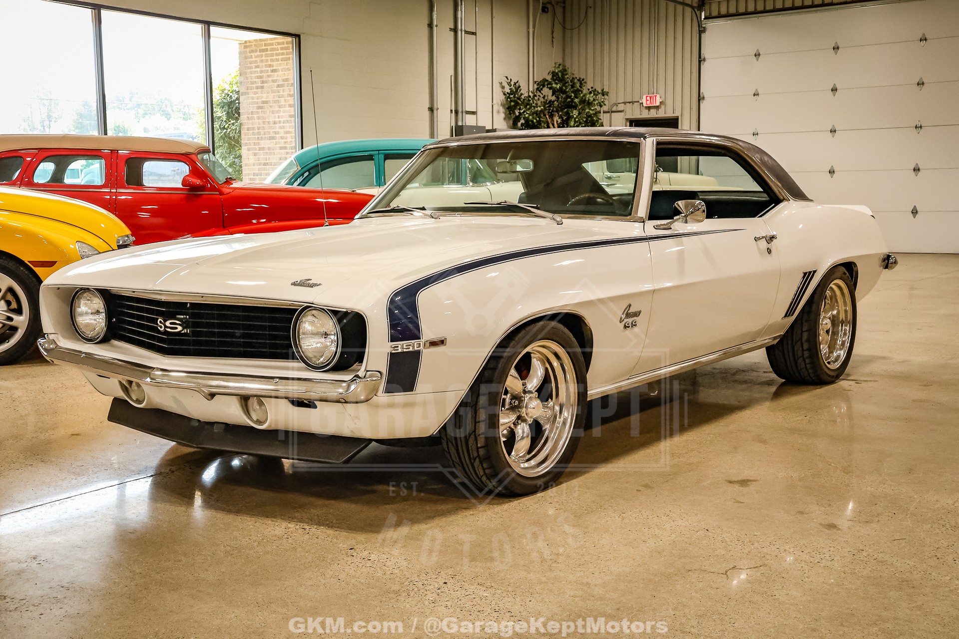 1969 Chevrolet Camaro SS 23