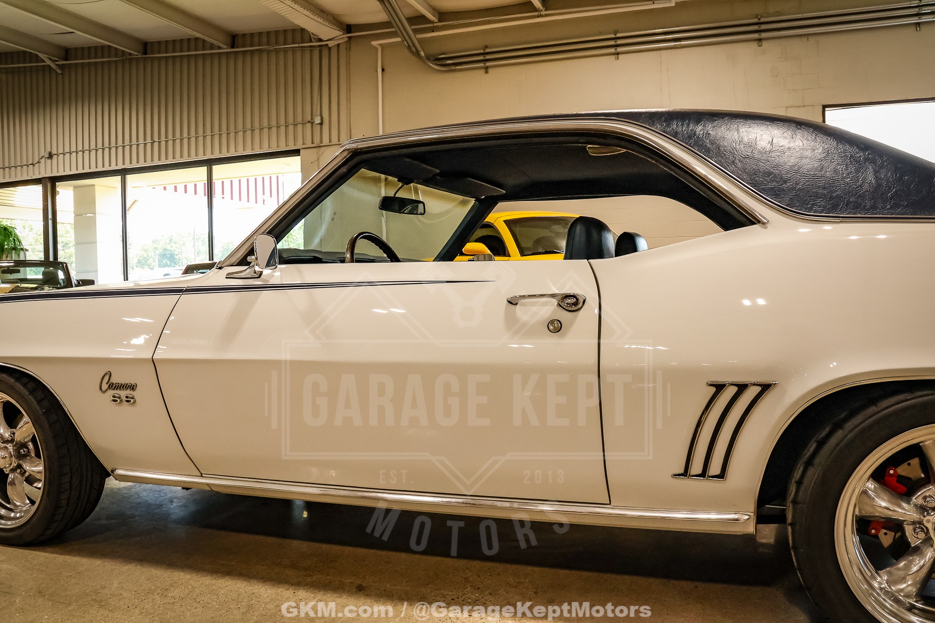 1969 Chevrolet Camaro SS 37