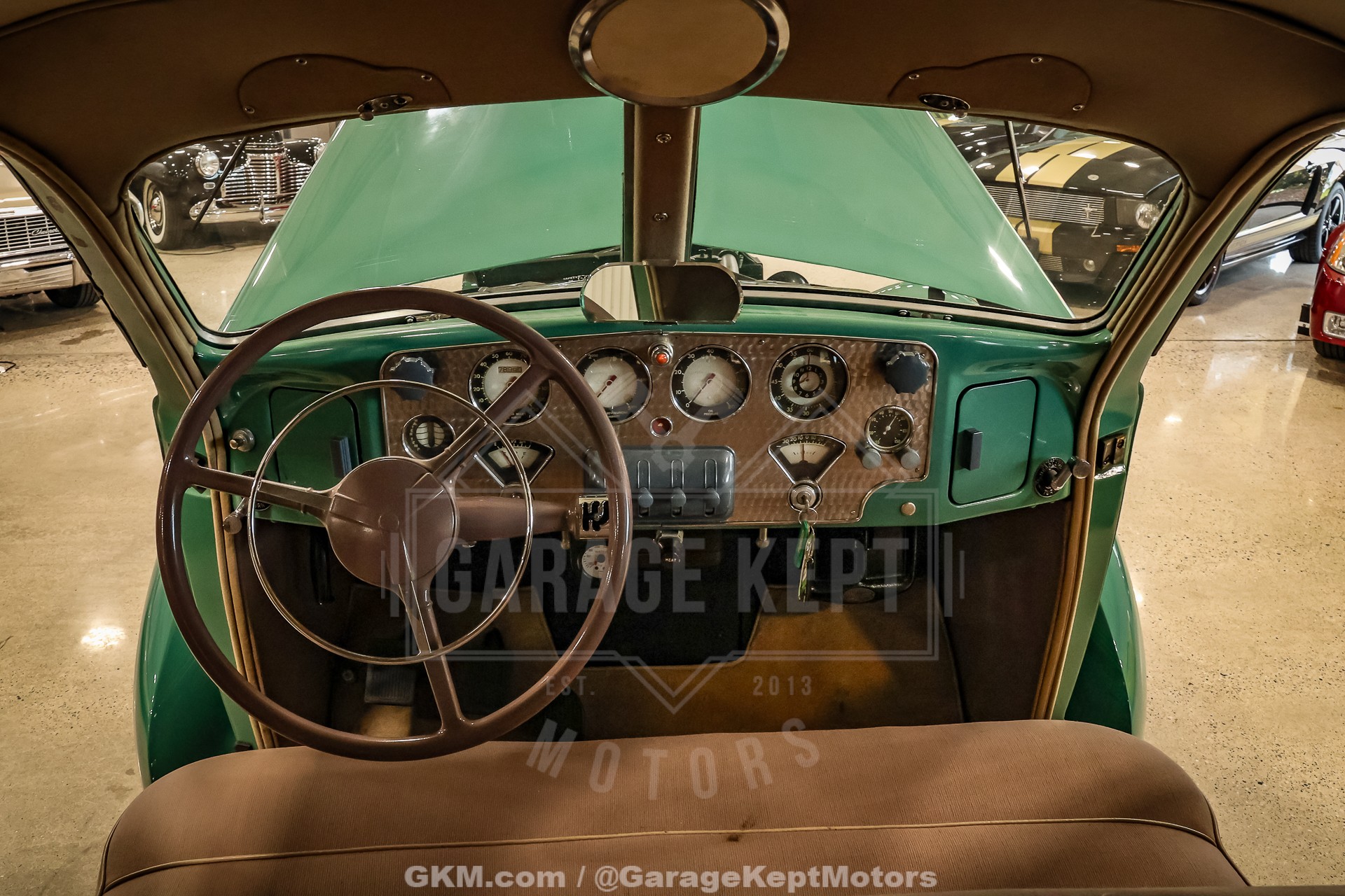 1936 Cord 810 Westchester 111