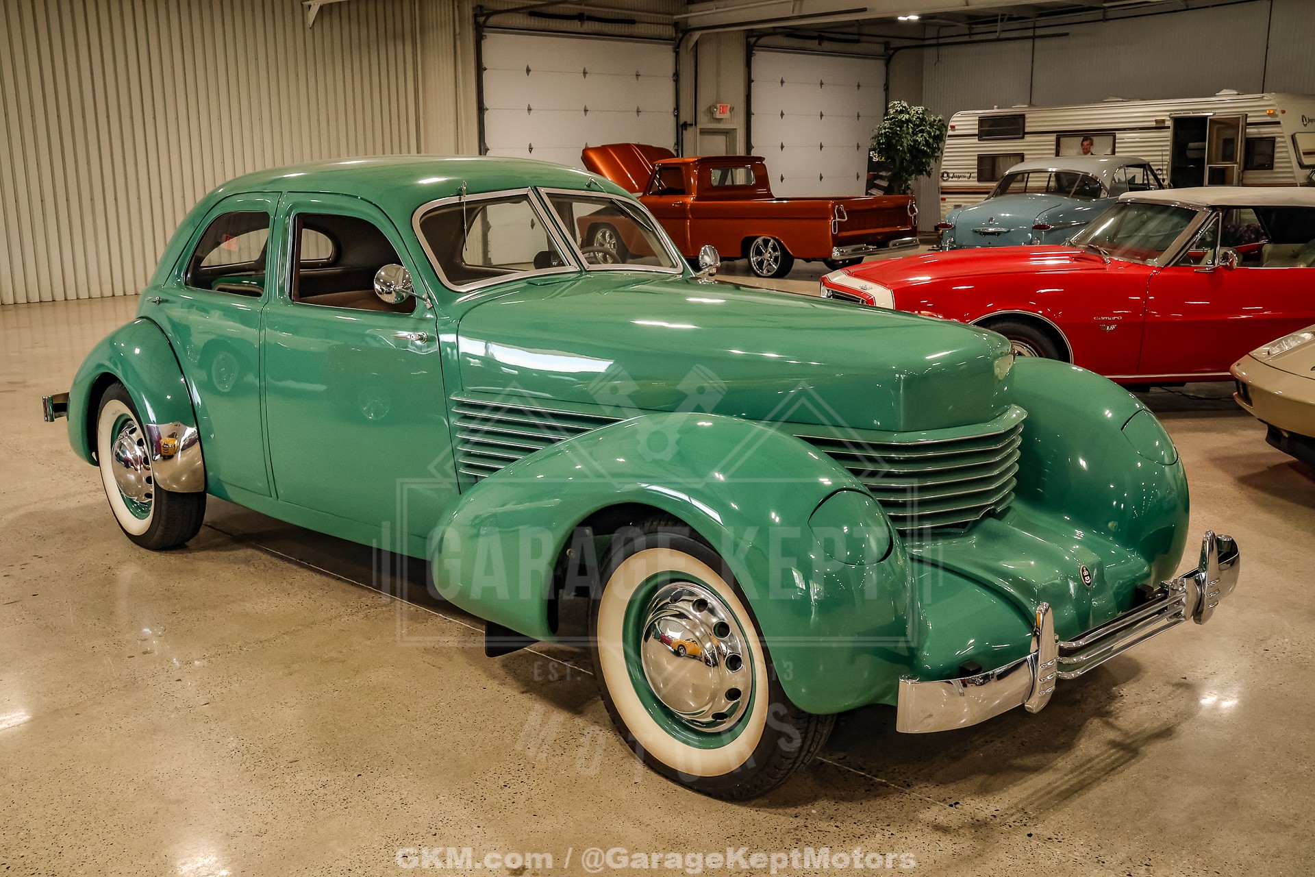 1936 Cord 810 Westchester 11