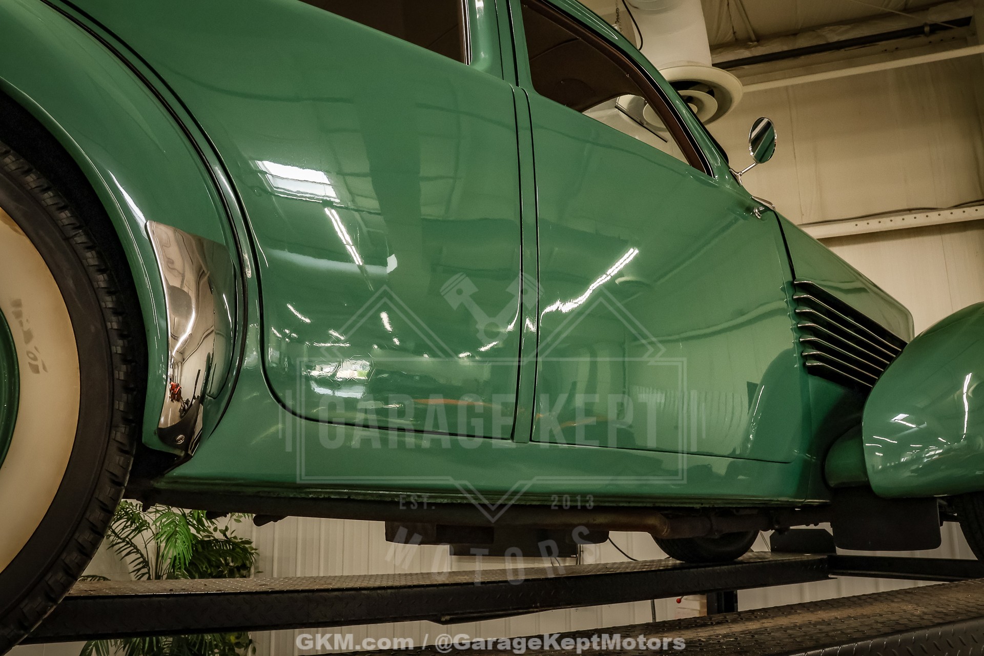 1936 Cord 810 Westchester 157