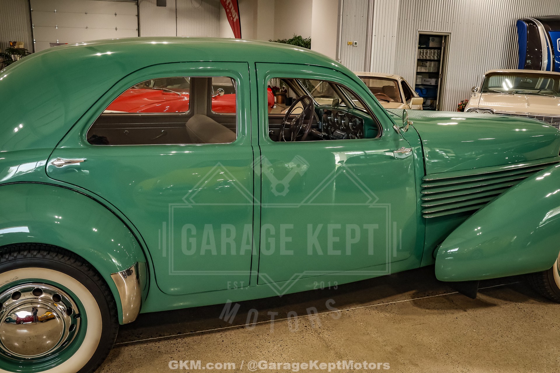1936 Cord 810 Westchester 49