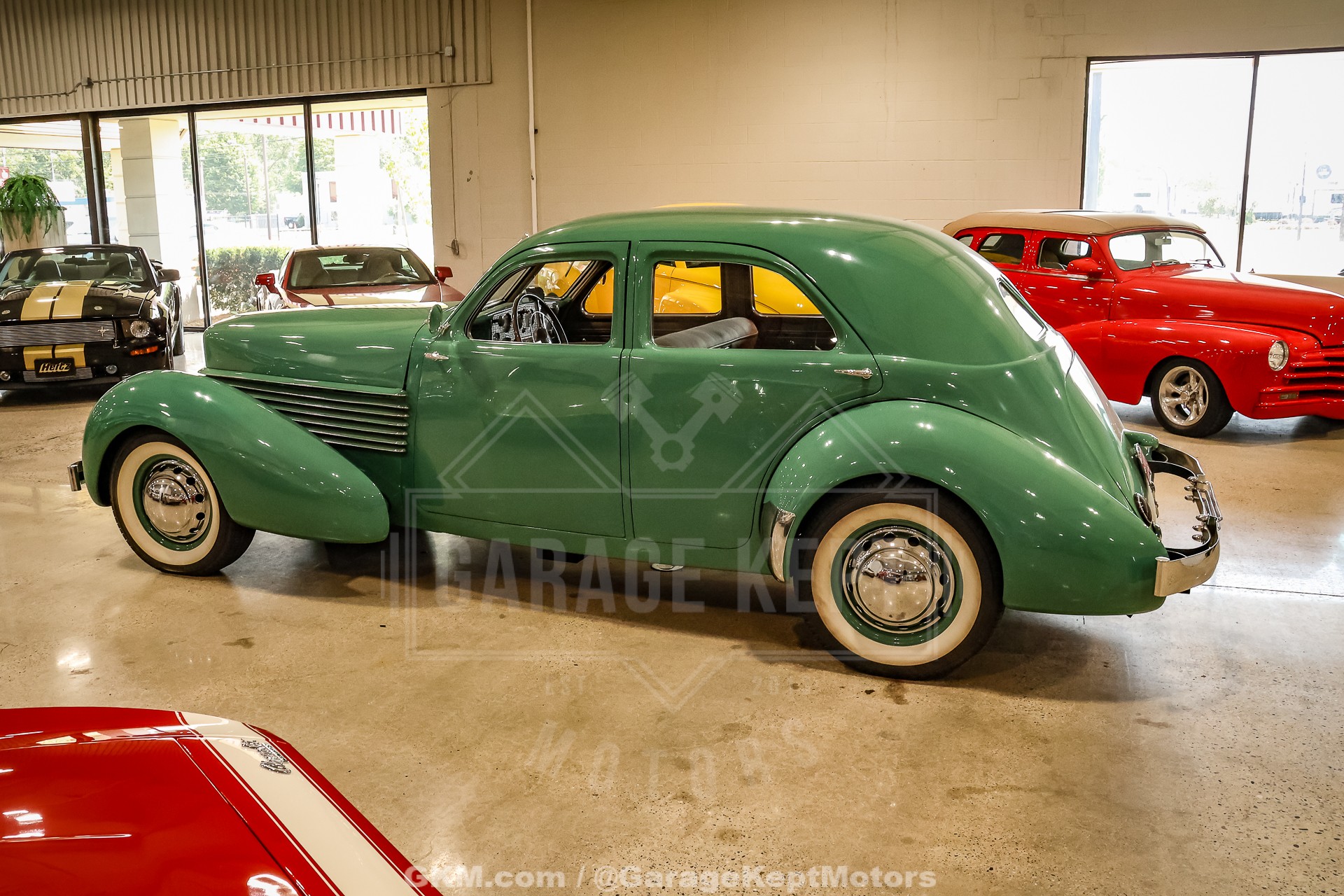 1936 Cord 810 Westchester 5