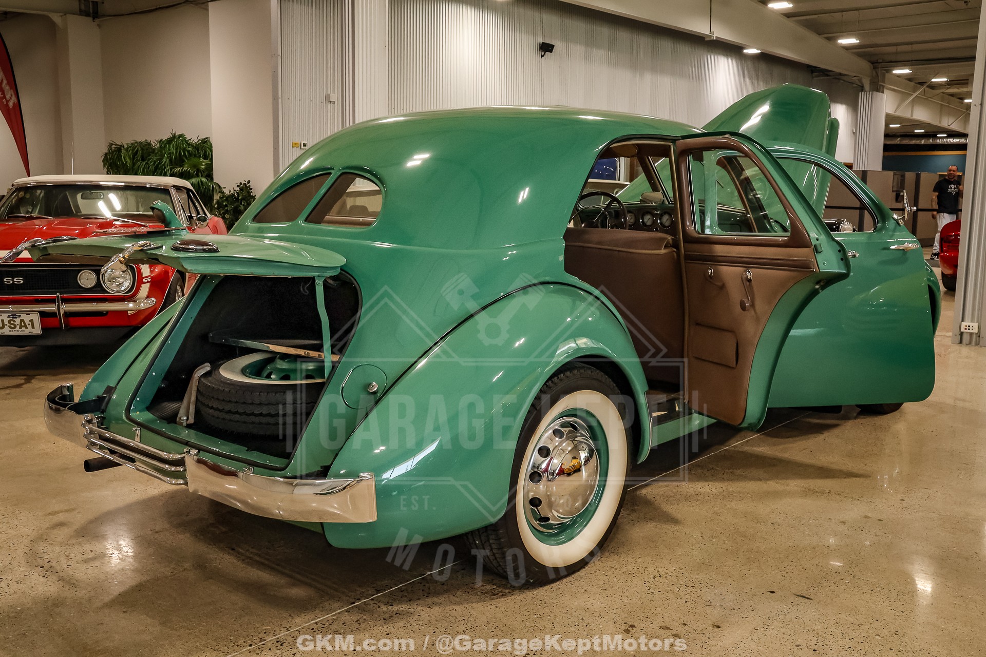 1936 Cord 810 Westchester 60