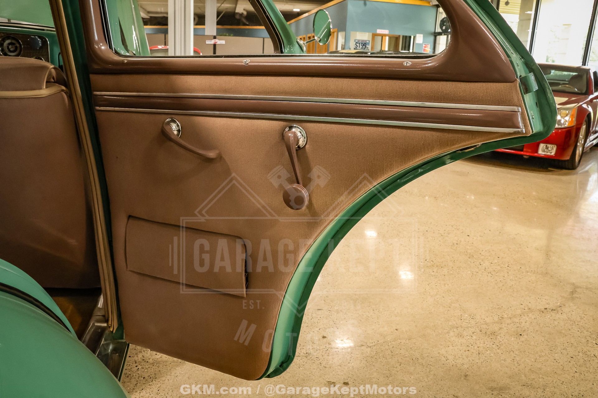 1936 Cord 810 Westchester 72