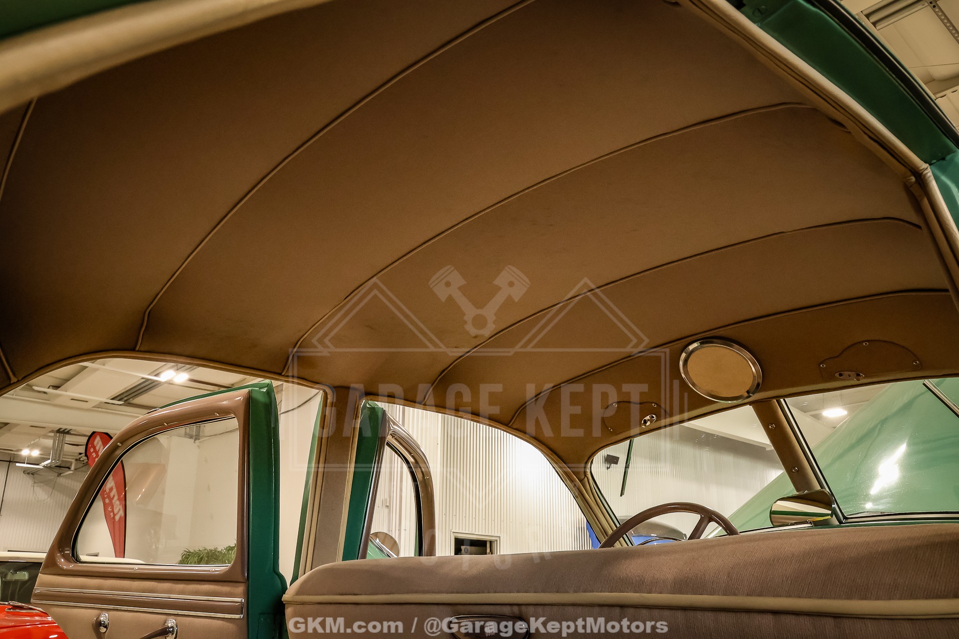 1936 Cord 810 Westchester 76