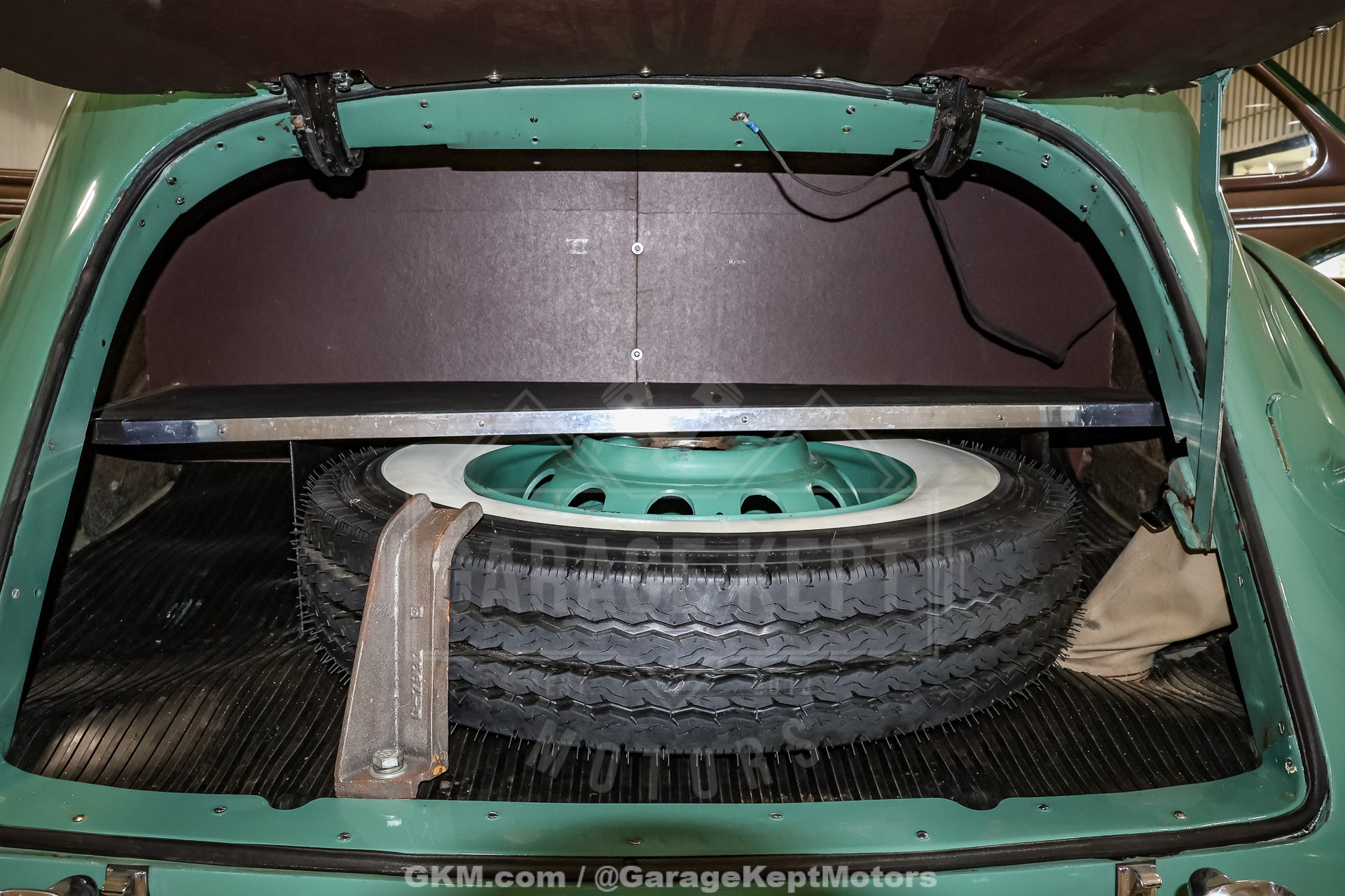 1936 Cord 810 Westchester 85