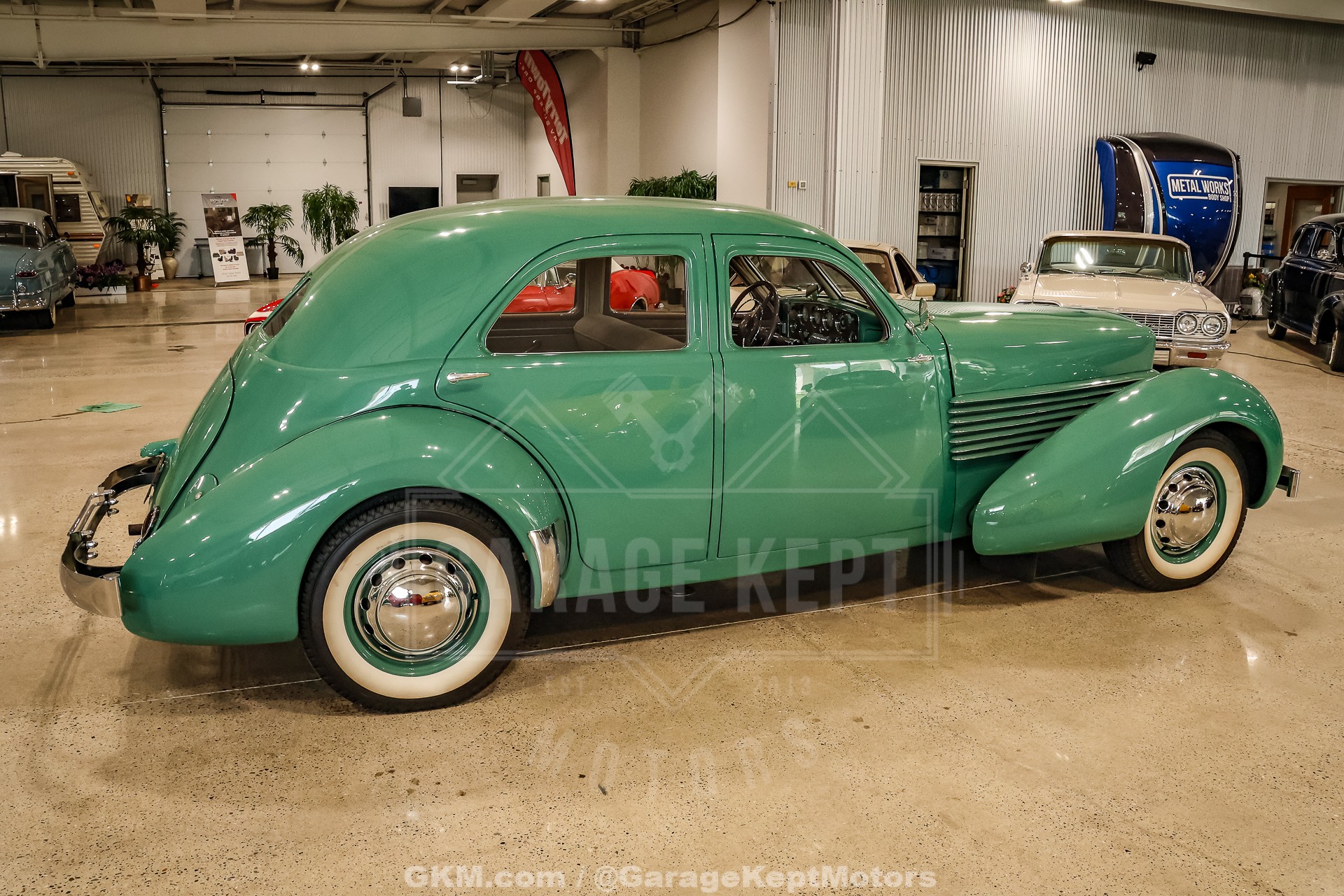 1936 Cord 810 Westchester 9