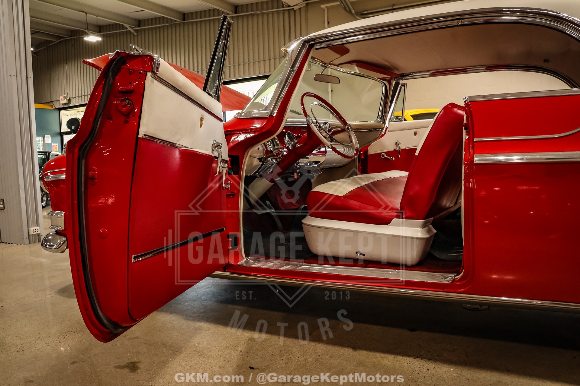 1955 Chrysler New Yorker 107